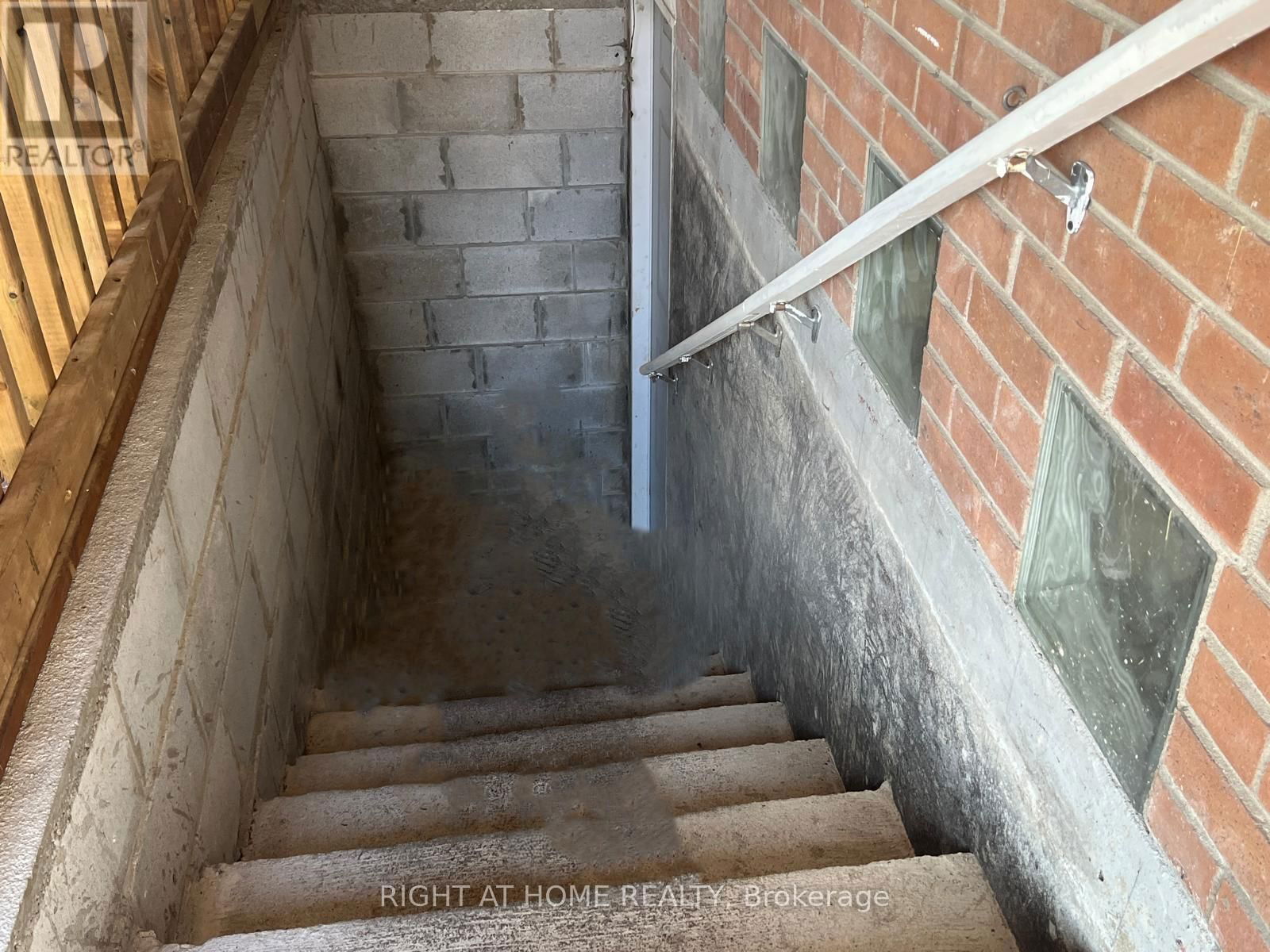 17 BROOKRIDGE DRIVE Image 34