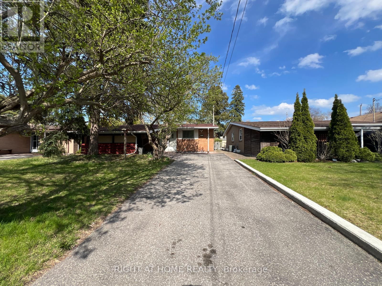 17 BROOKRIDGE DRIVE Image 4