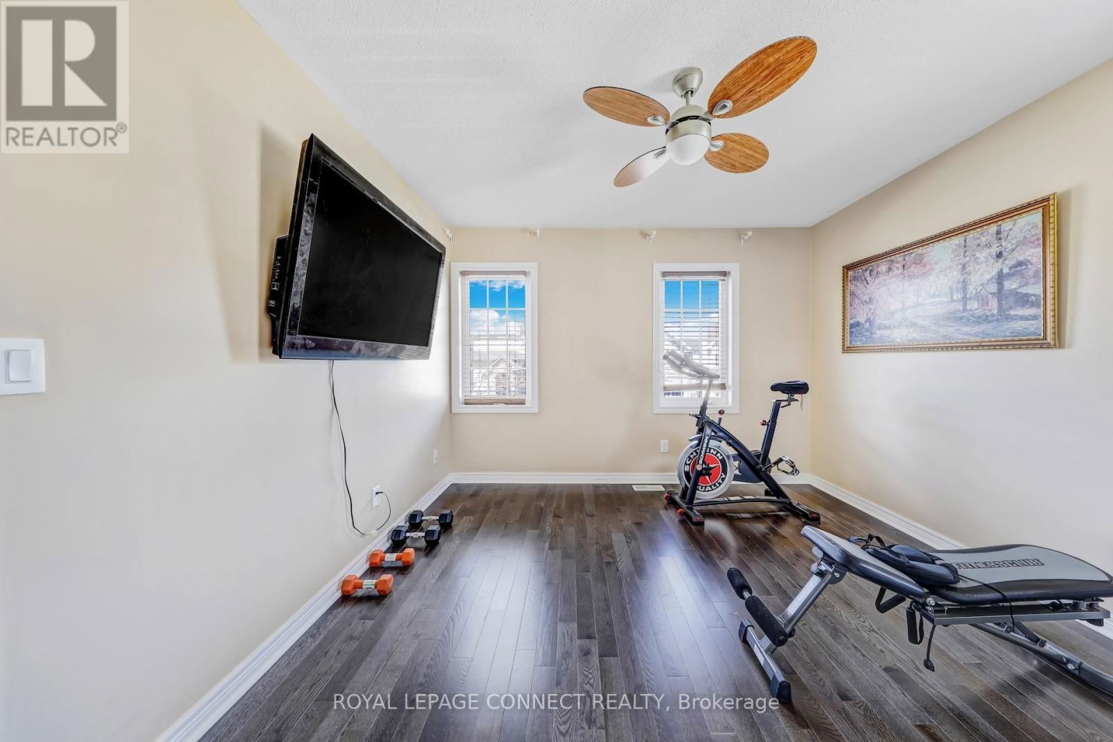 936 LANGFORD STREET Image 18