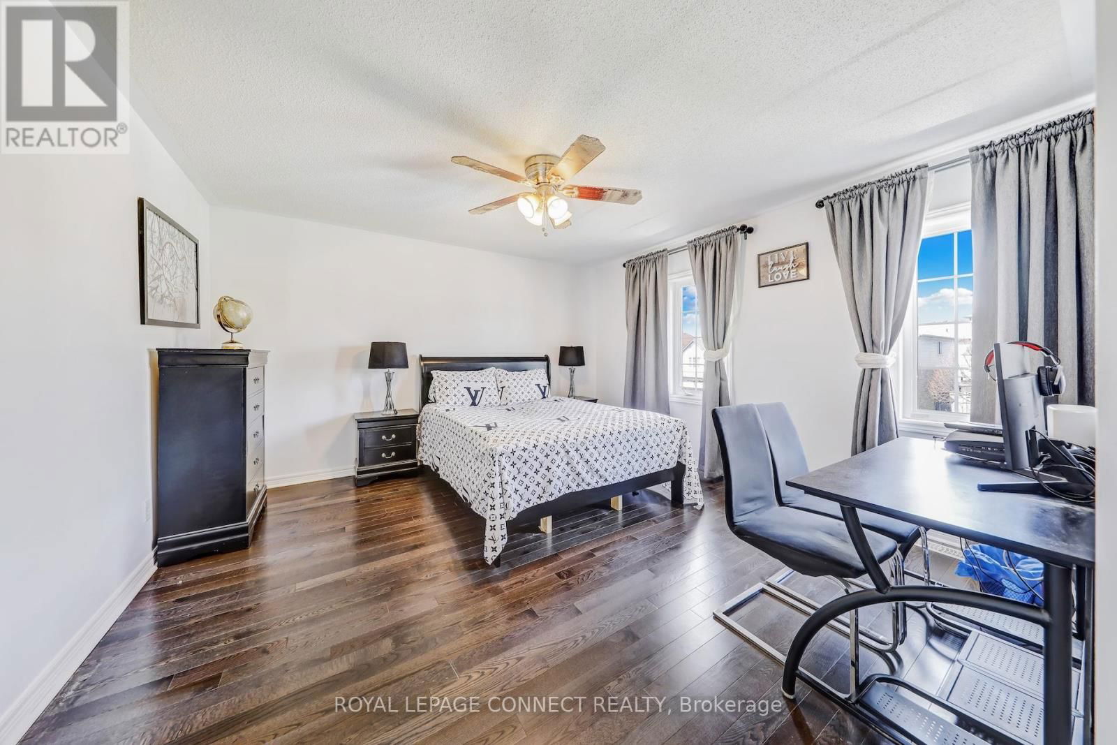 936 LANGFORD STREET Image 21
