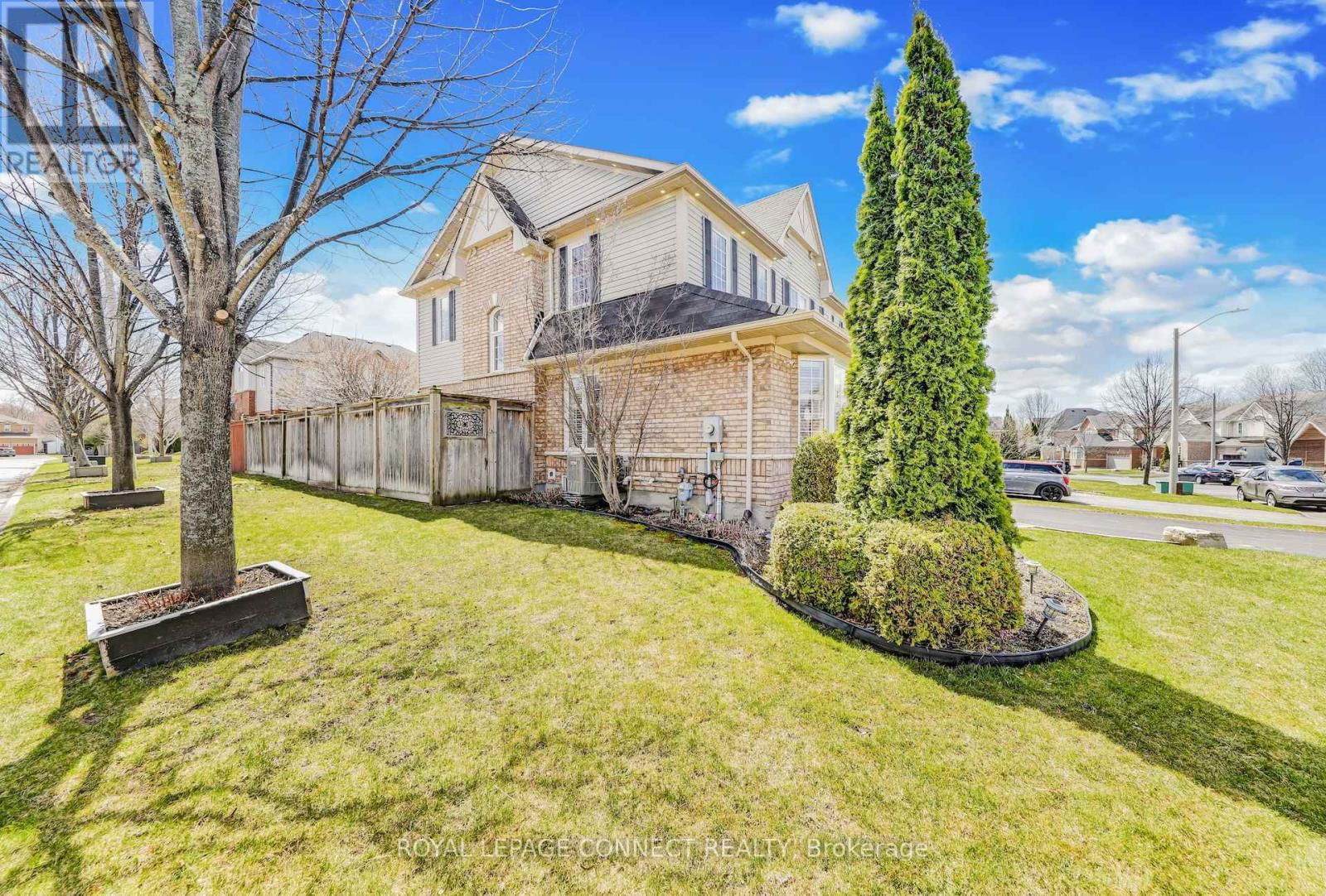 936 LANGFORD STREET Image 24