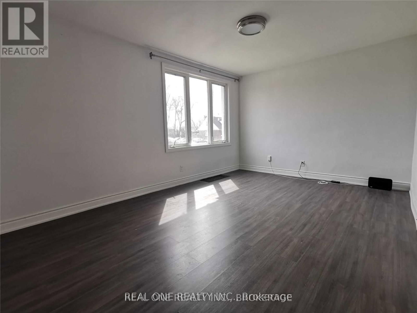 148 TIAGO AVENUE Image 3