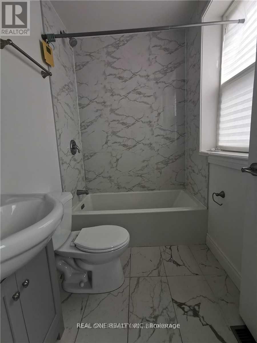 148 TIAGO AVENUE Image 6