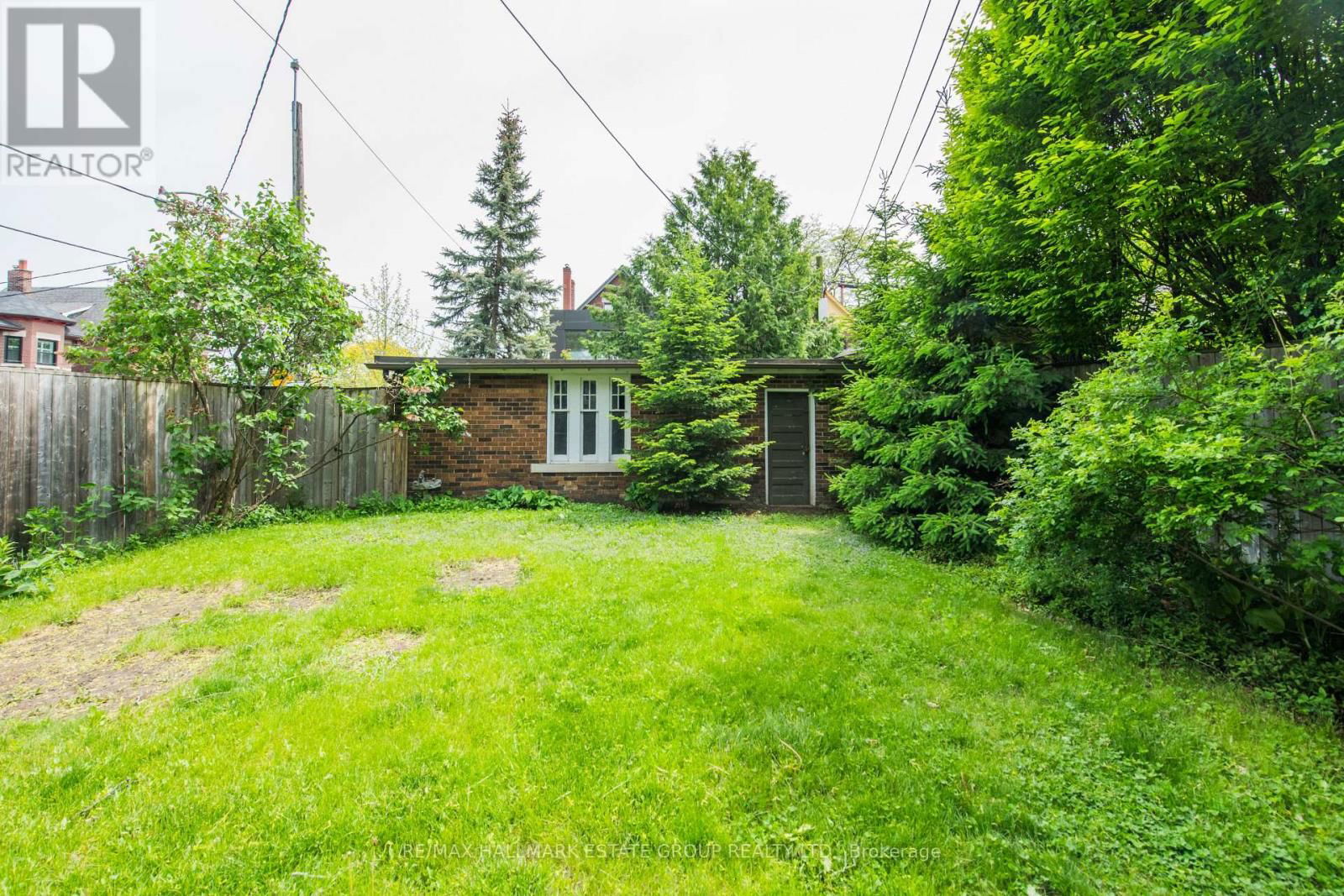 53 PLAYTER CRESCENT Image 43
