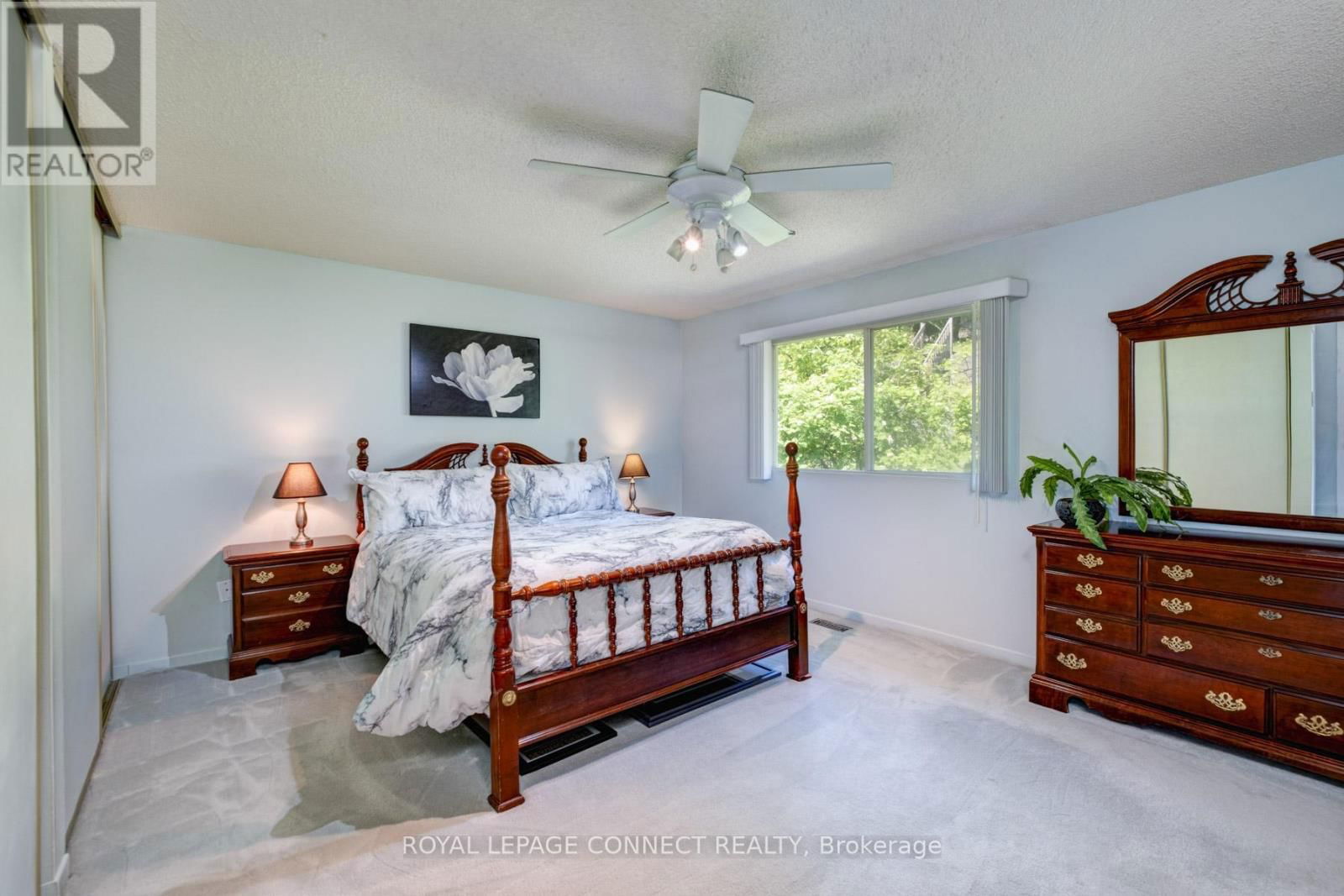 37 BROADBRIDGE DRIVE Image 11