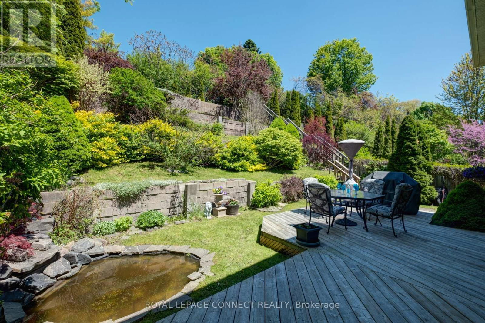37 BROADBRIDGE DRIVE Image 24