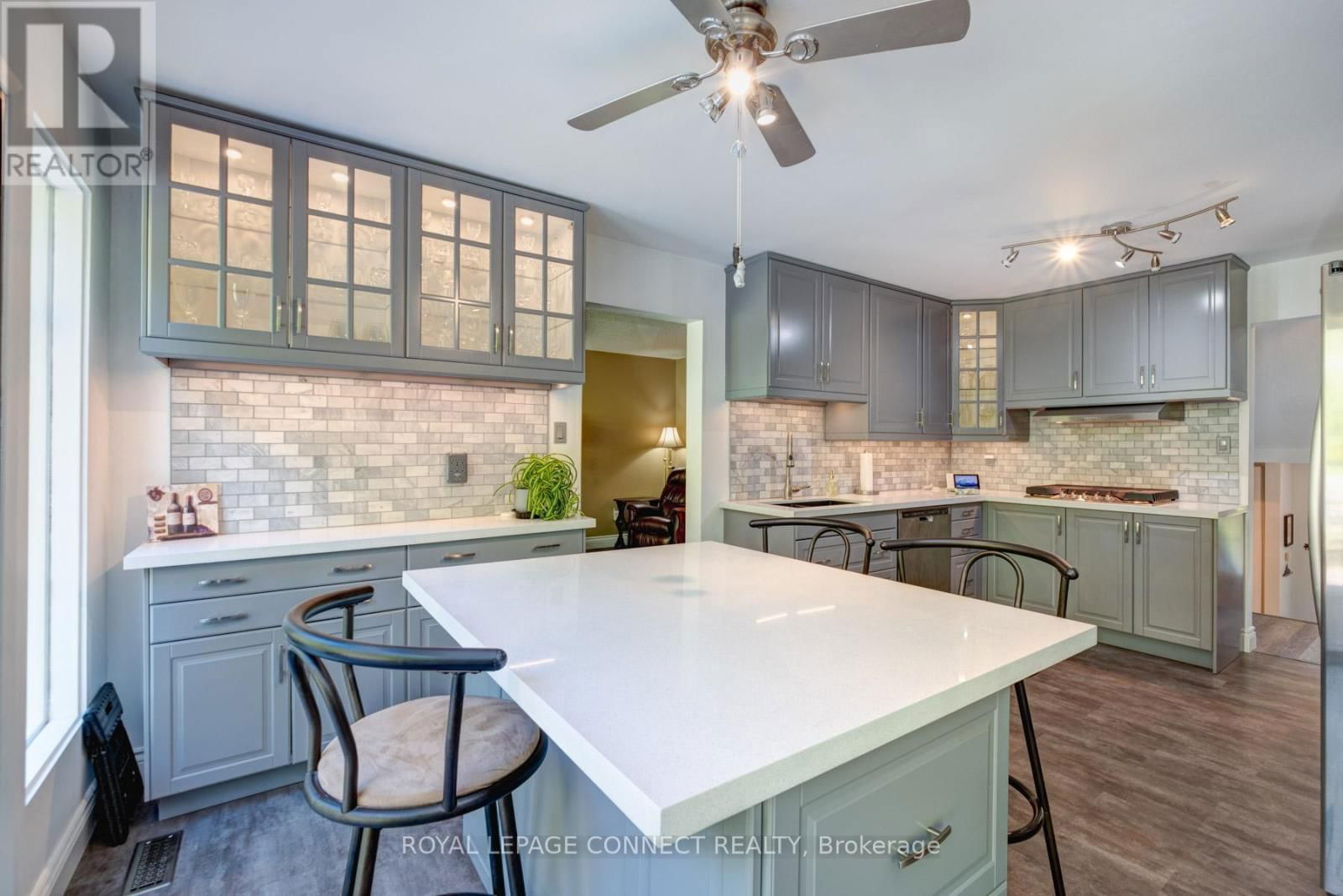 37 BROADBRIDGE DRIVE Image 7