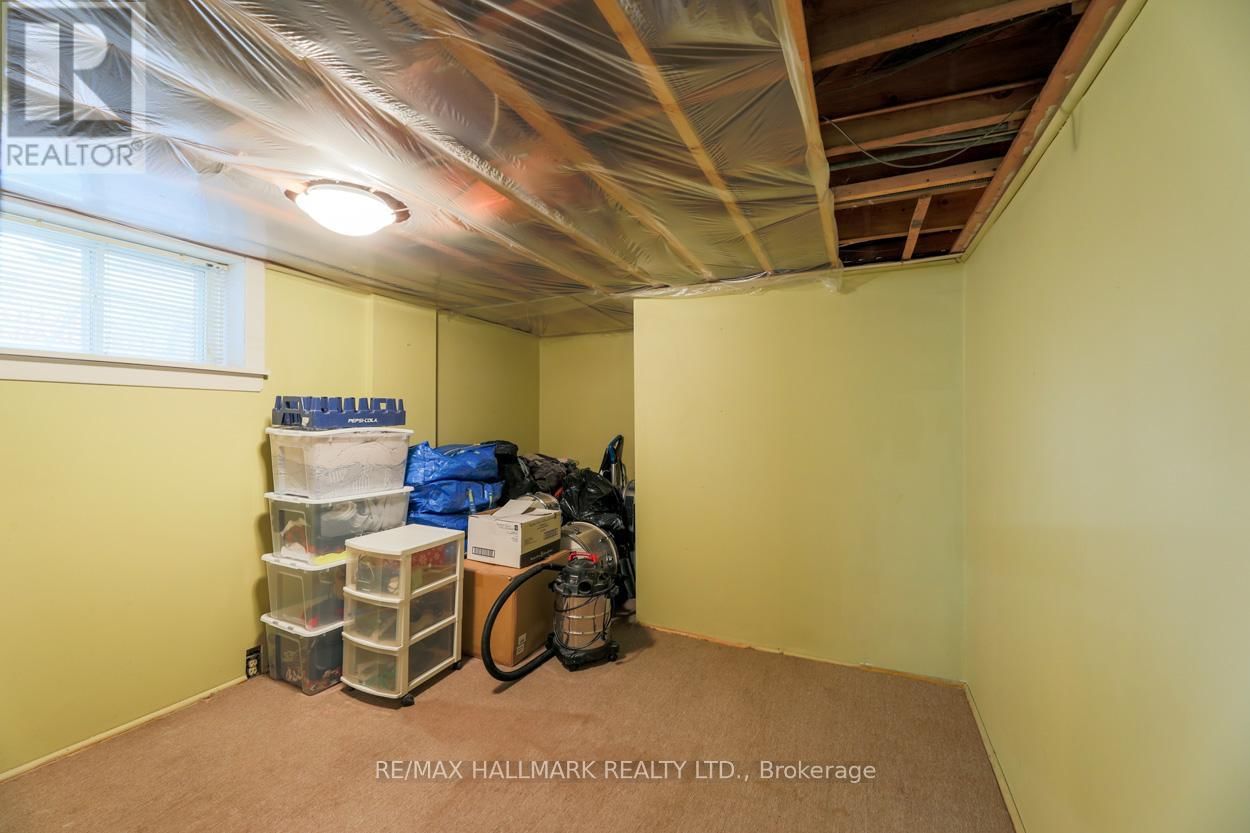 24 PHENIX DRIVE Image 14