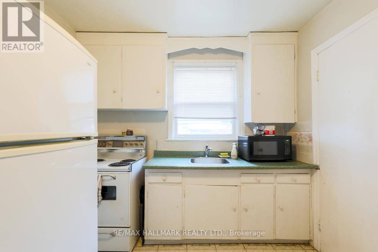 24 PHENIX DRIVE Image 5