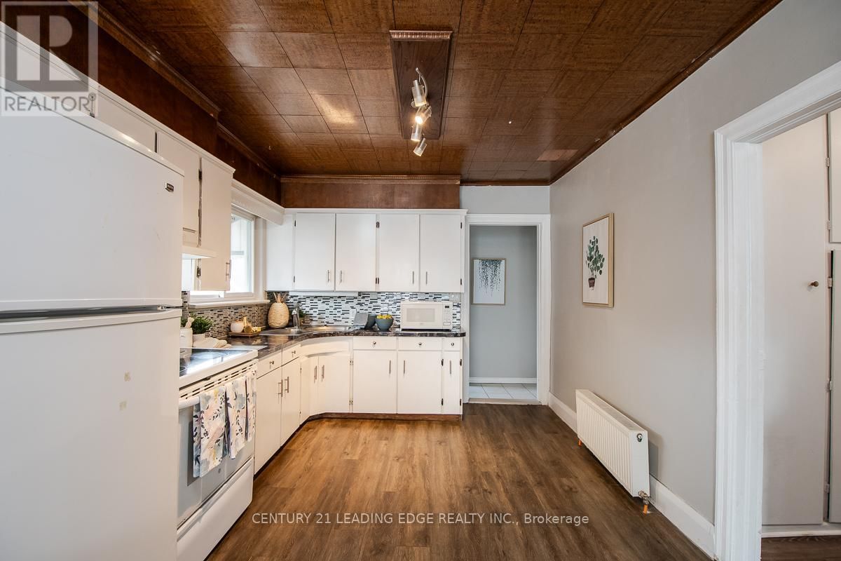 128 SUMMER STREET Image 13