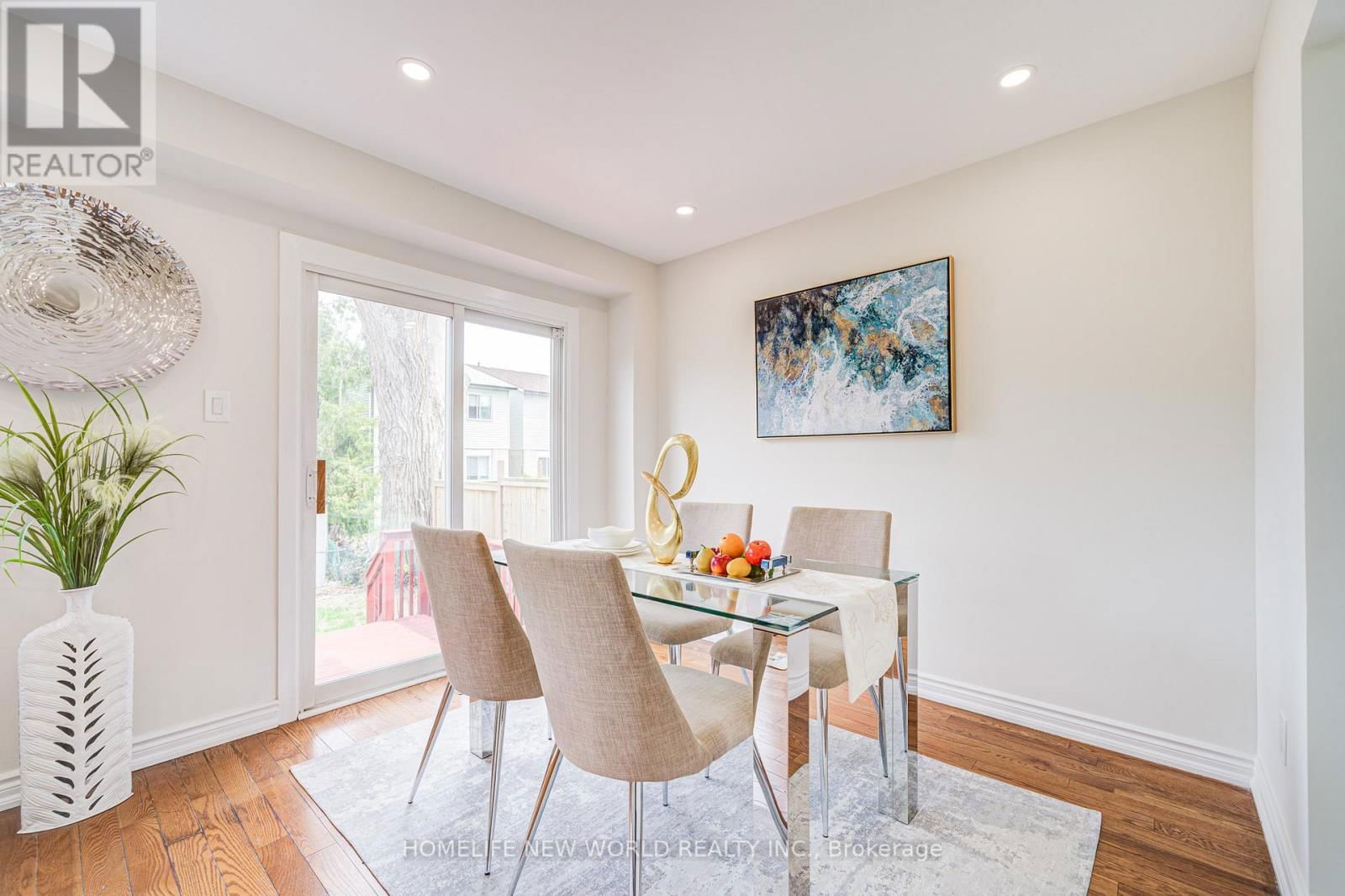 27 MASSIE STREET Image 20