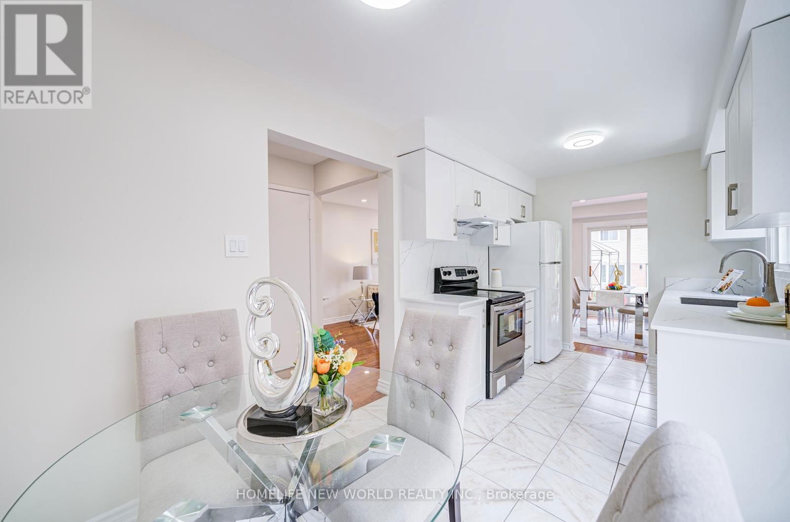 27 MASSIE STREET Image 25