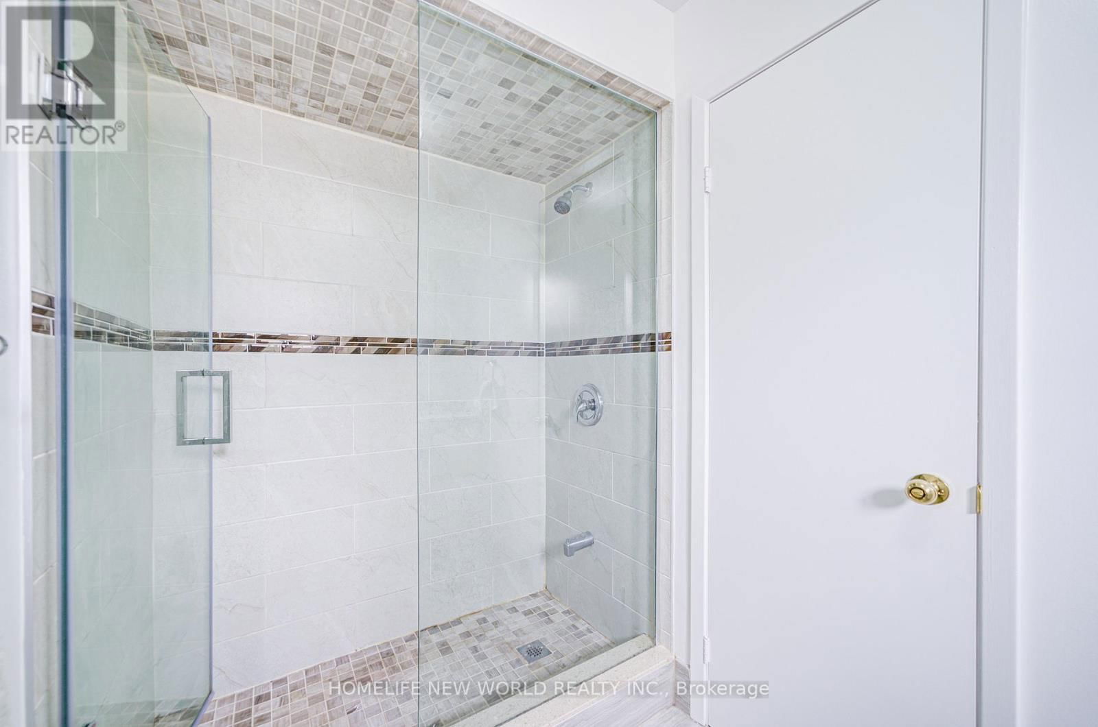 27 MASSIE STREET Image 34