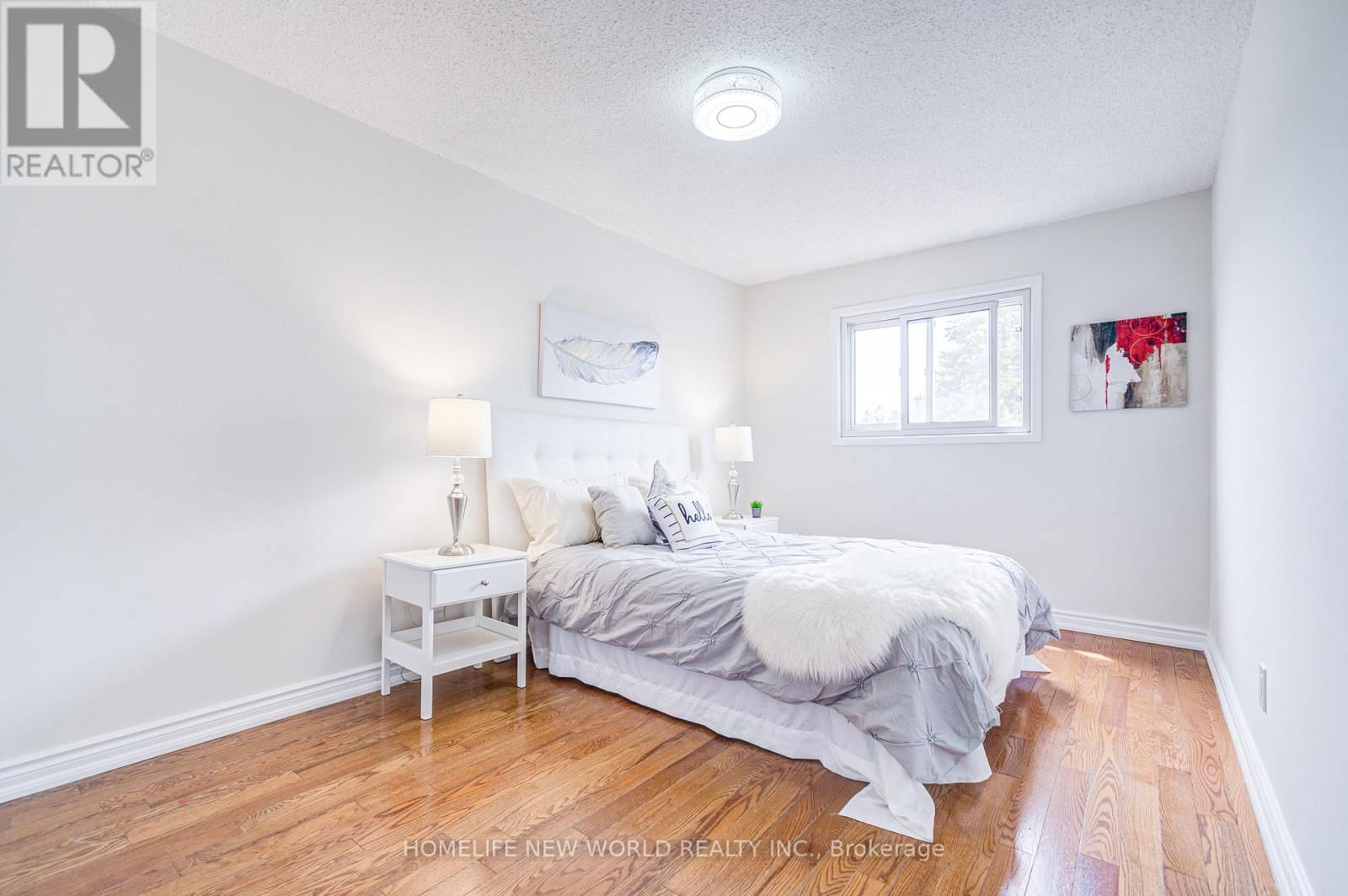 27 MASSIE STREET Image 36