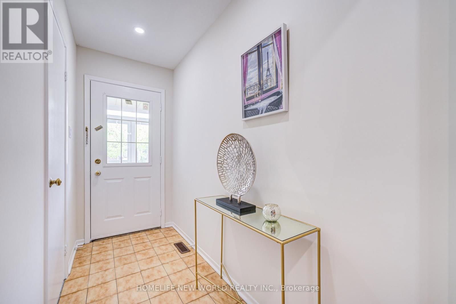 27 MASSIE STREET Image 4