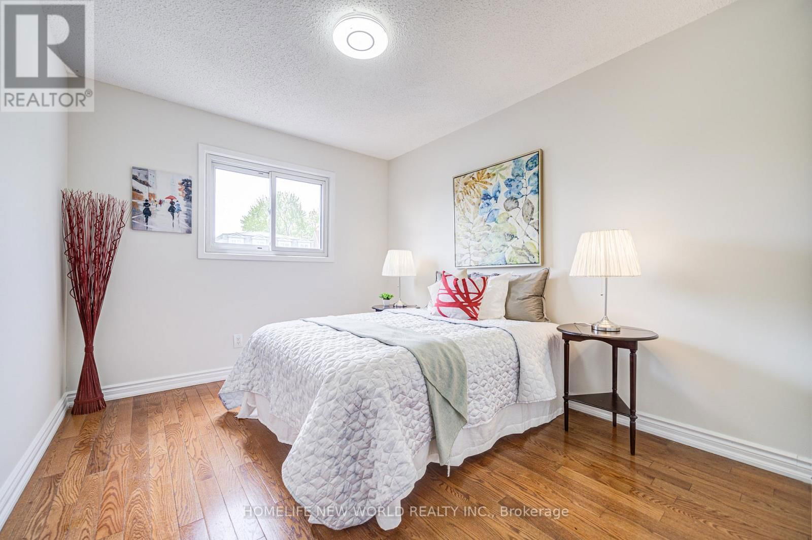 27 MASSIE STREET Image 40