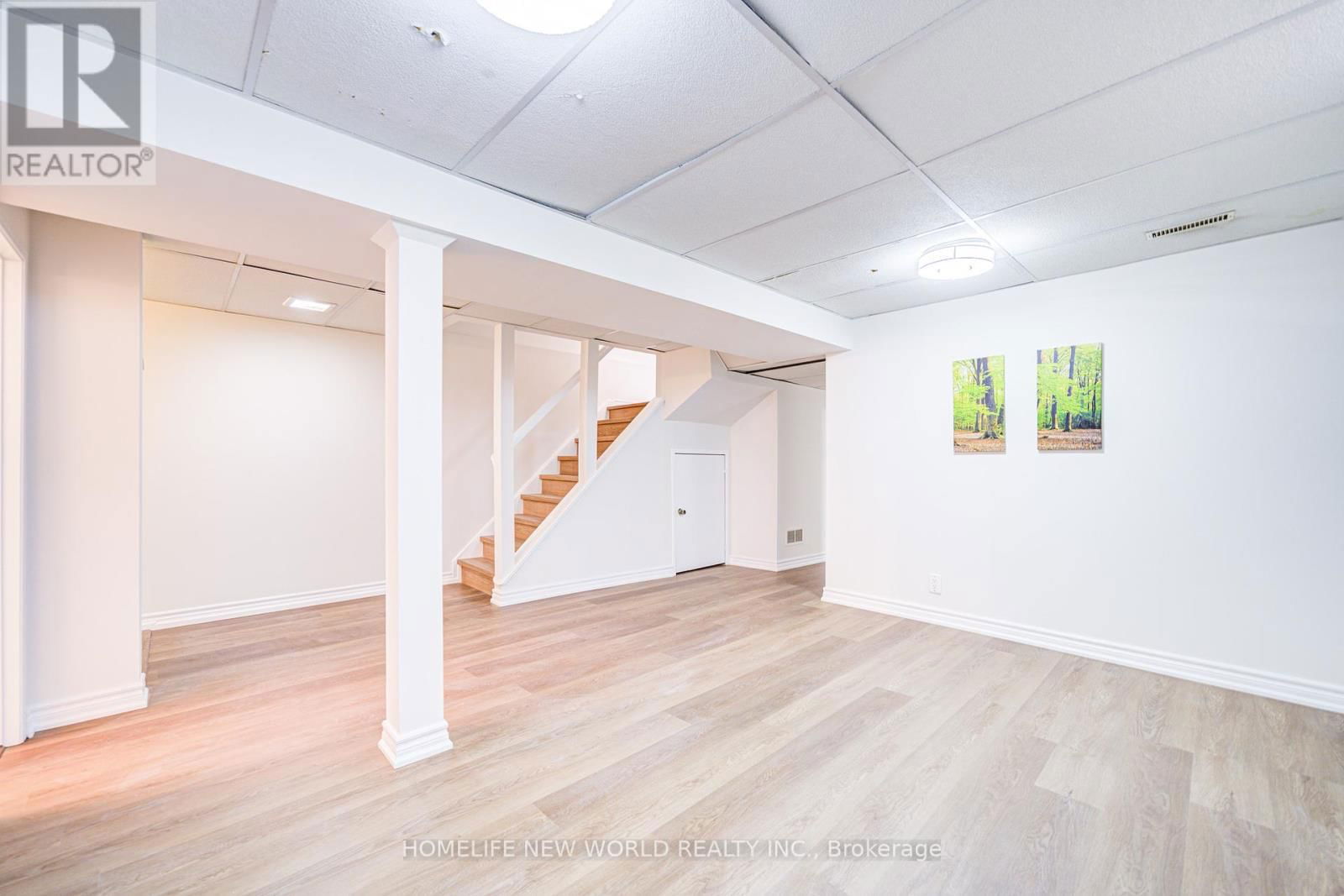 27 MASSIE STREET Image 42