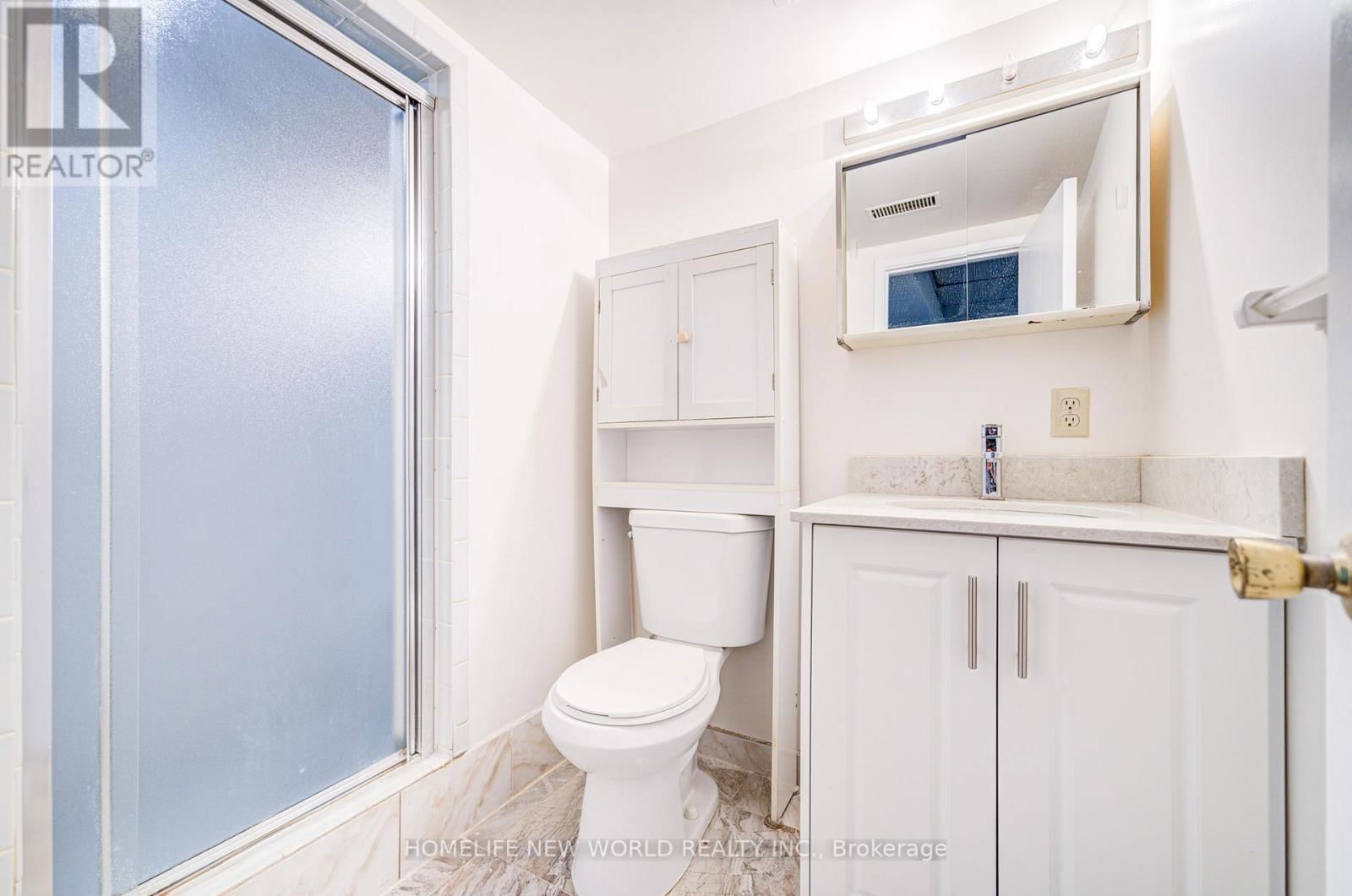 27 MASSIE STREET Image 46