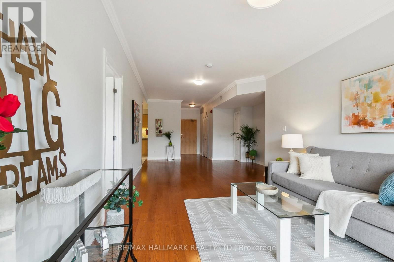 206 - 1 LAWLOR AVENUE Image 14