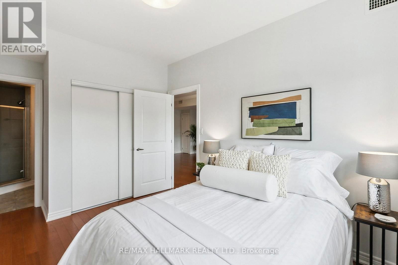 206 - 1 LAWLOR AVENUE Image 30