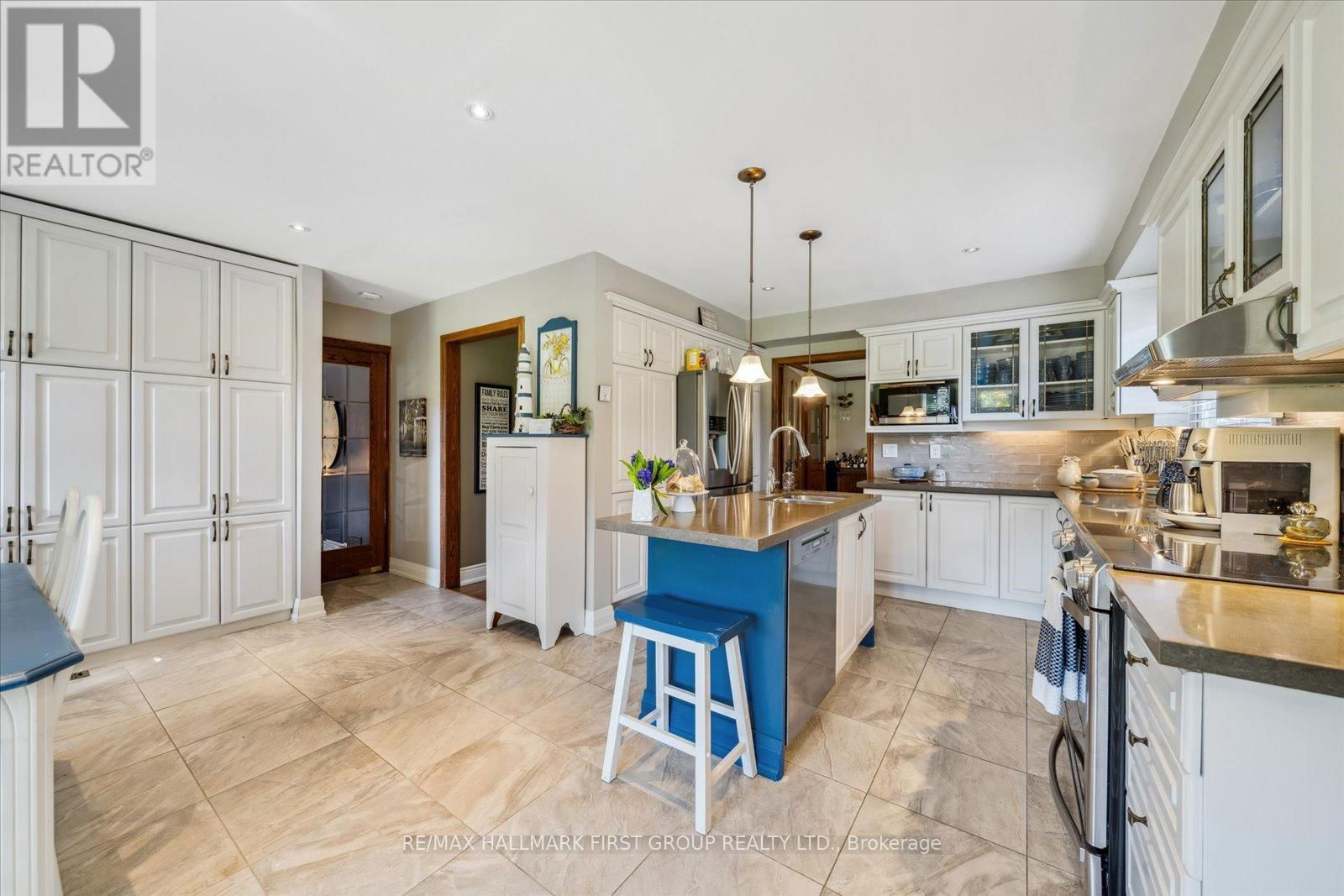 7 BROOKDALE CRESCENT Image 13
