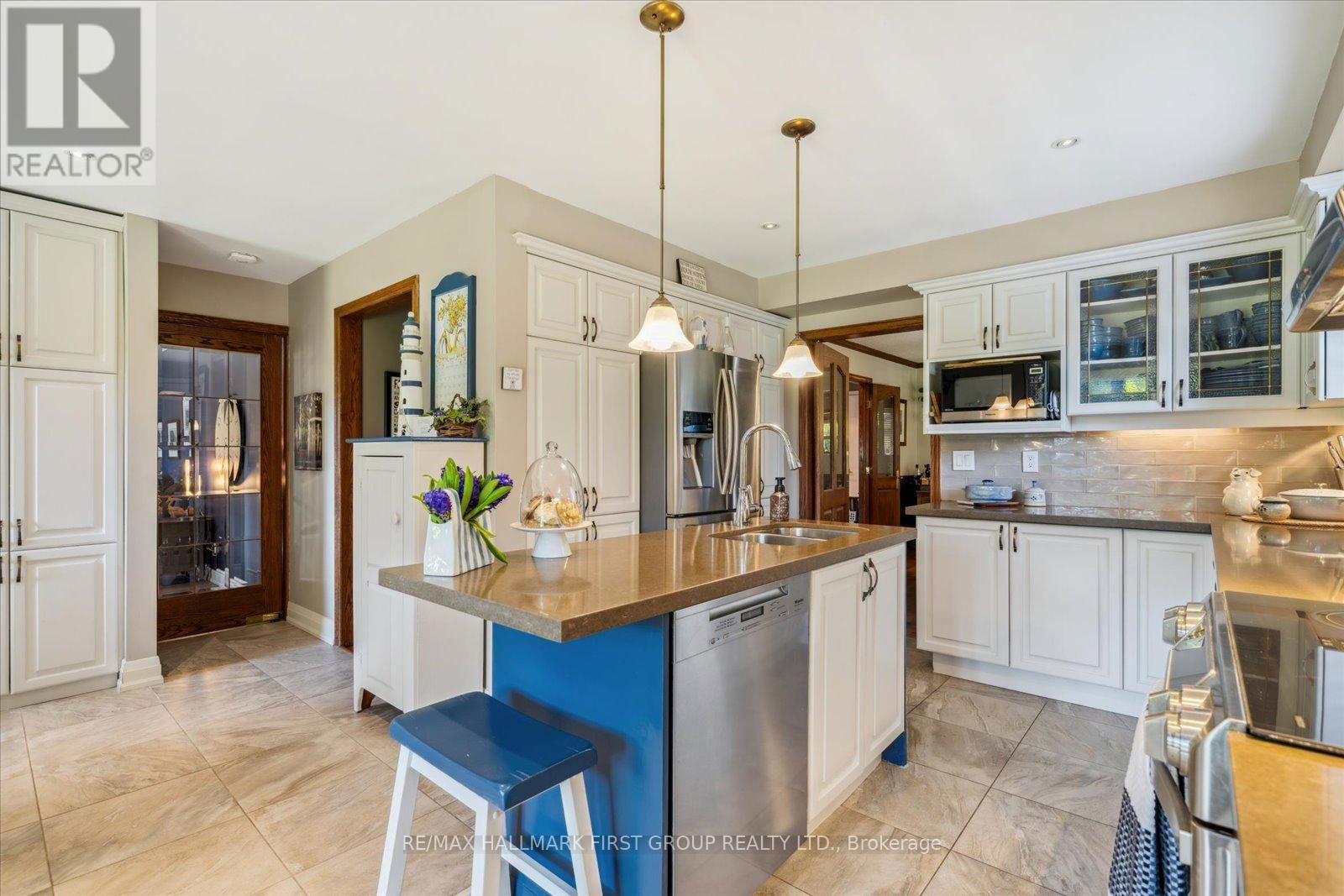 7 BROOKDALE CRESCENT Image 15