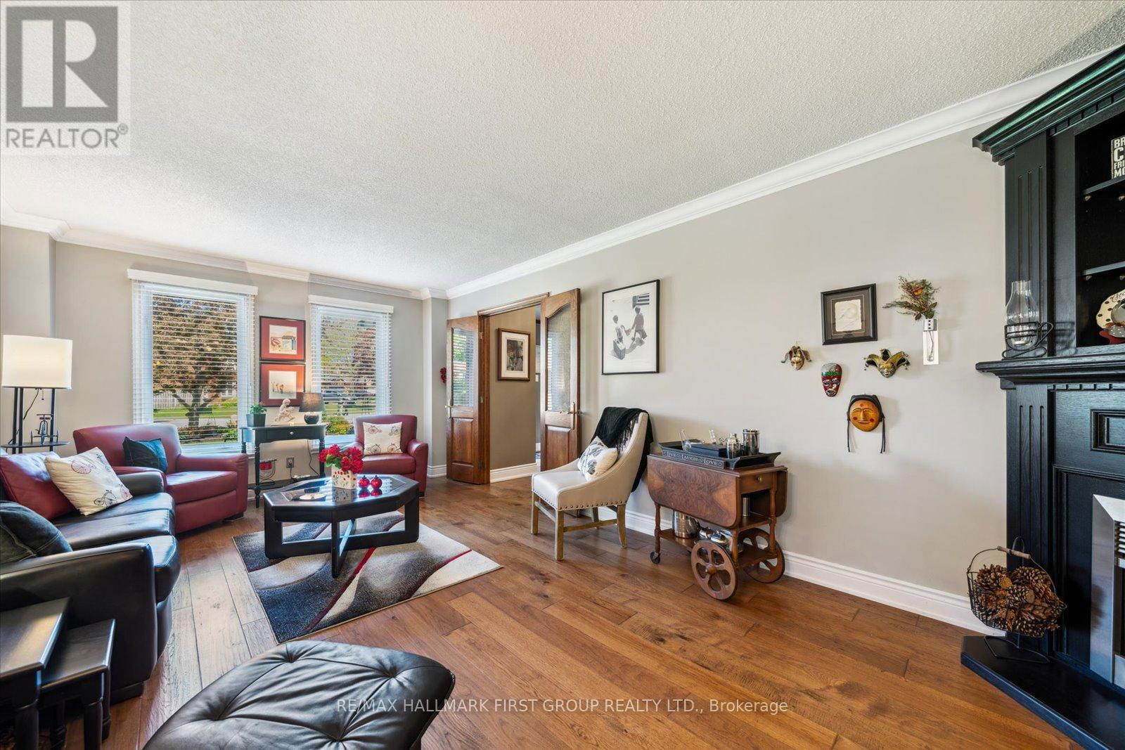 7 BROOKDALE CRESCENT Image 9
