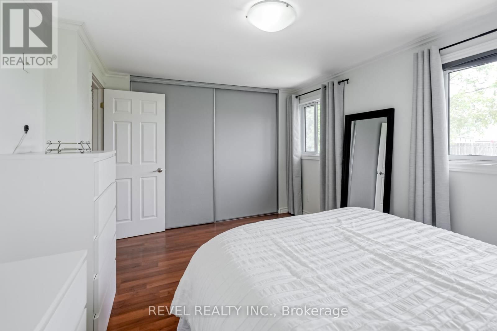 909 SOUTHRIDGE STREET Image 25