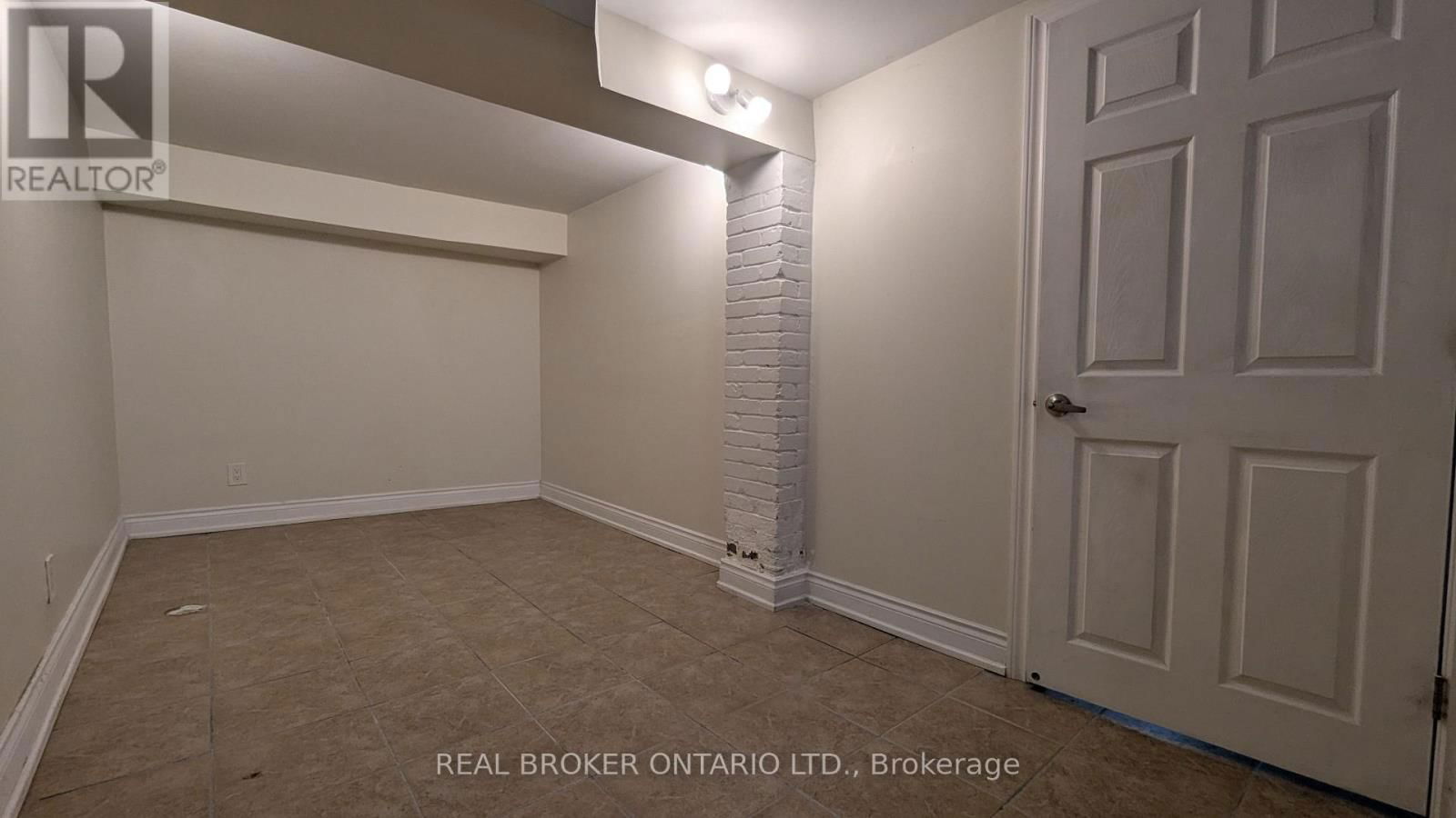 1190 WOODBINE AVENUE Image 5