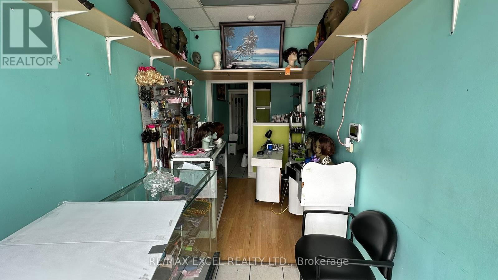 6 - 4352 KINGSTON ROAD Image 3