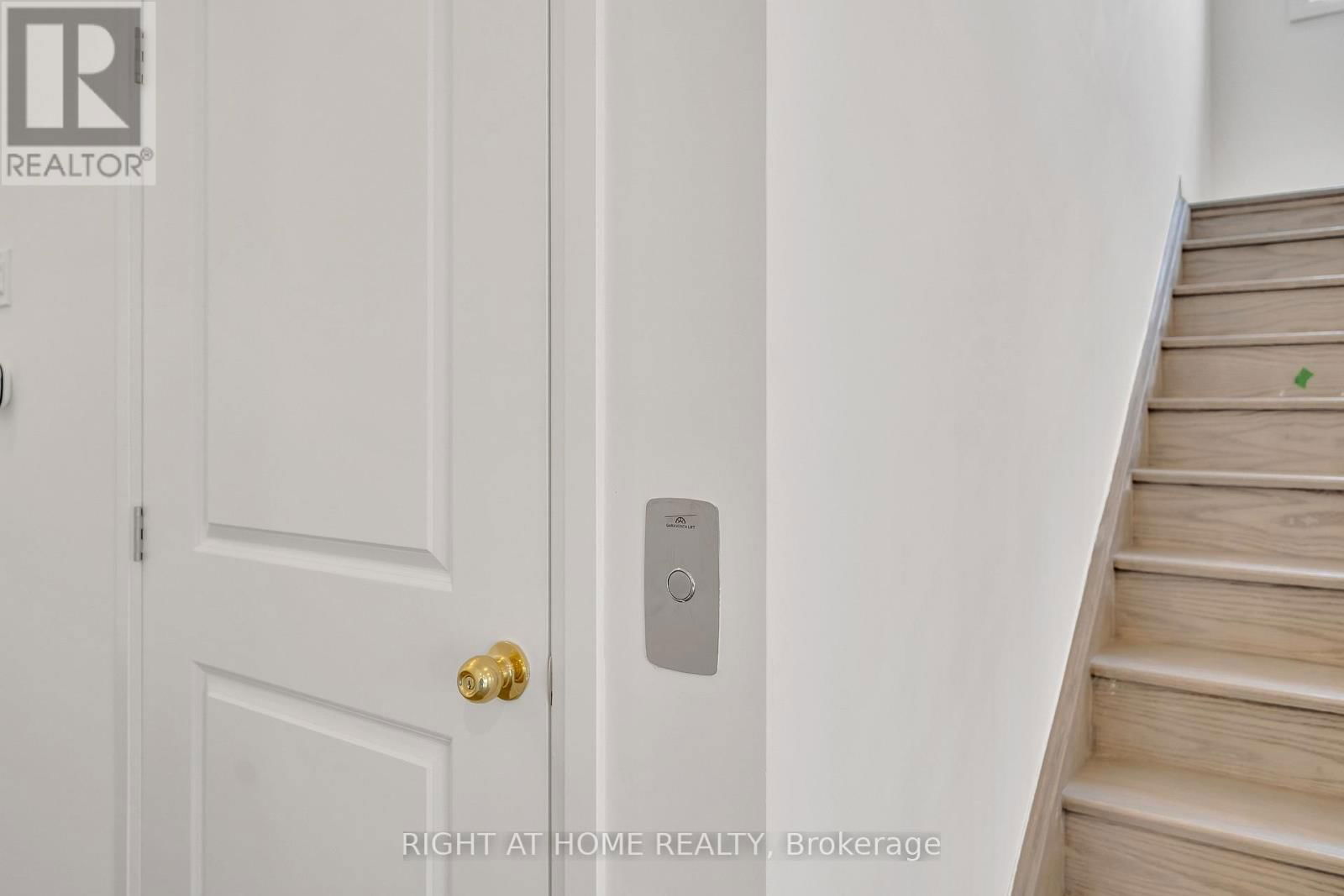 275 PORT DARLINGTON ROAD Image 15