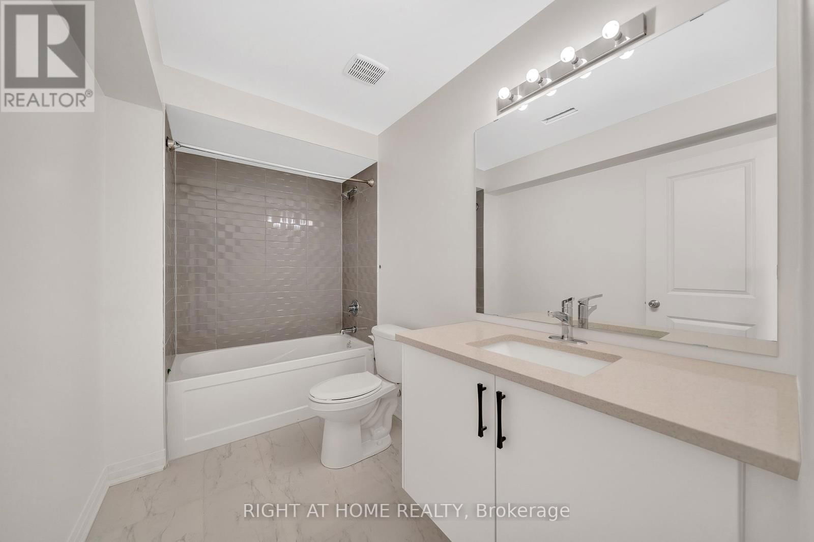275 PORT DARLINGTON ROAD Image 38