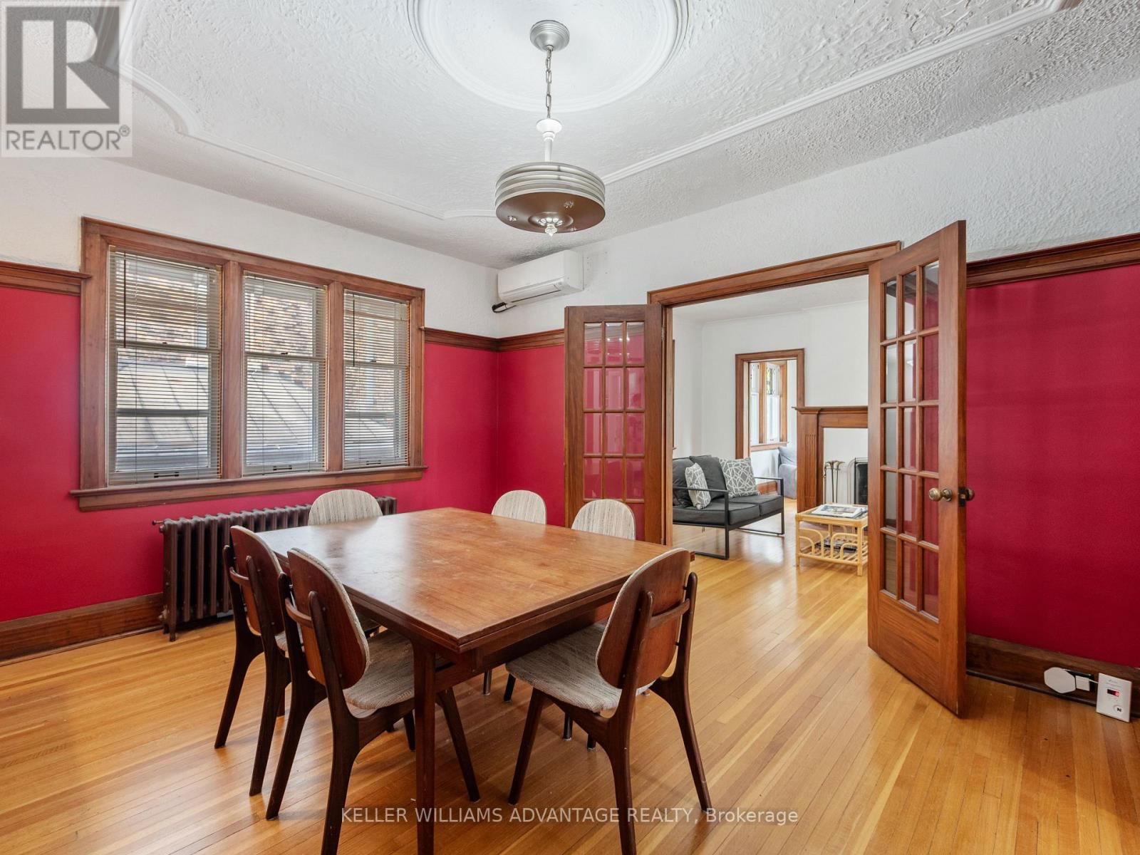 58 SILVER BIRCH AVENUE Image 21