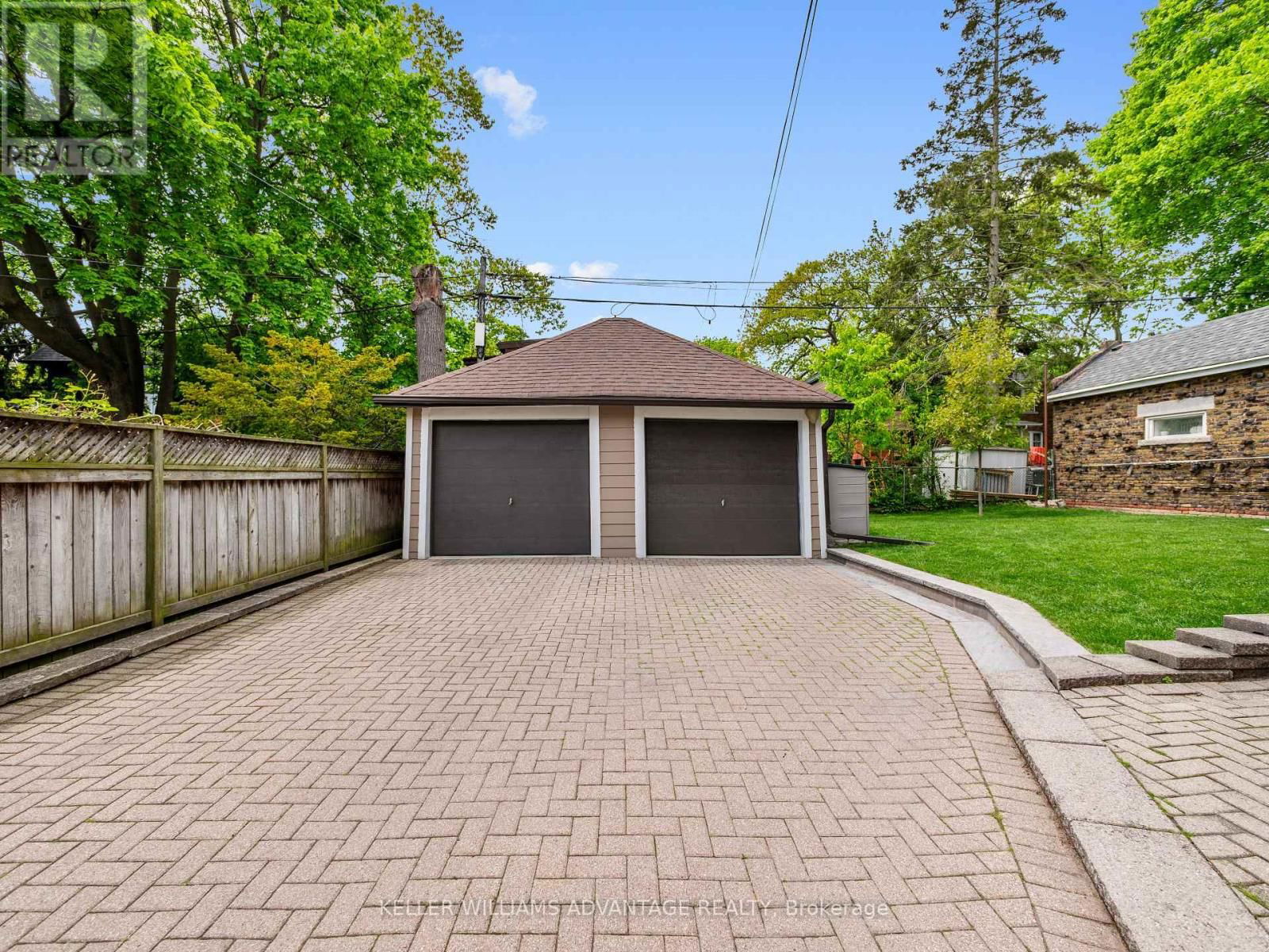 58 SILVER BIRCH AVENUE Image 41