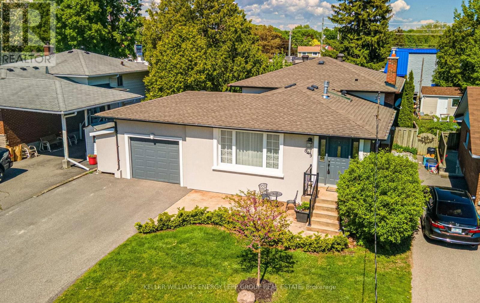 849 BYRON STREET NORTH Image 2
