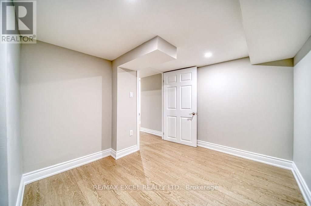 1619 AMBERLEA ROAD Image 45