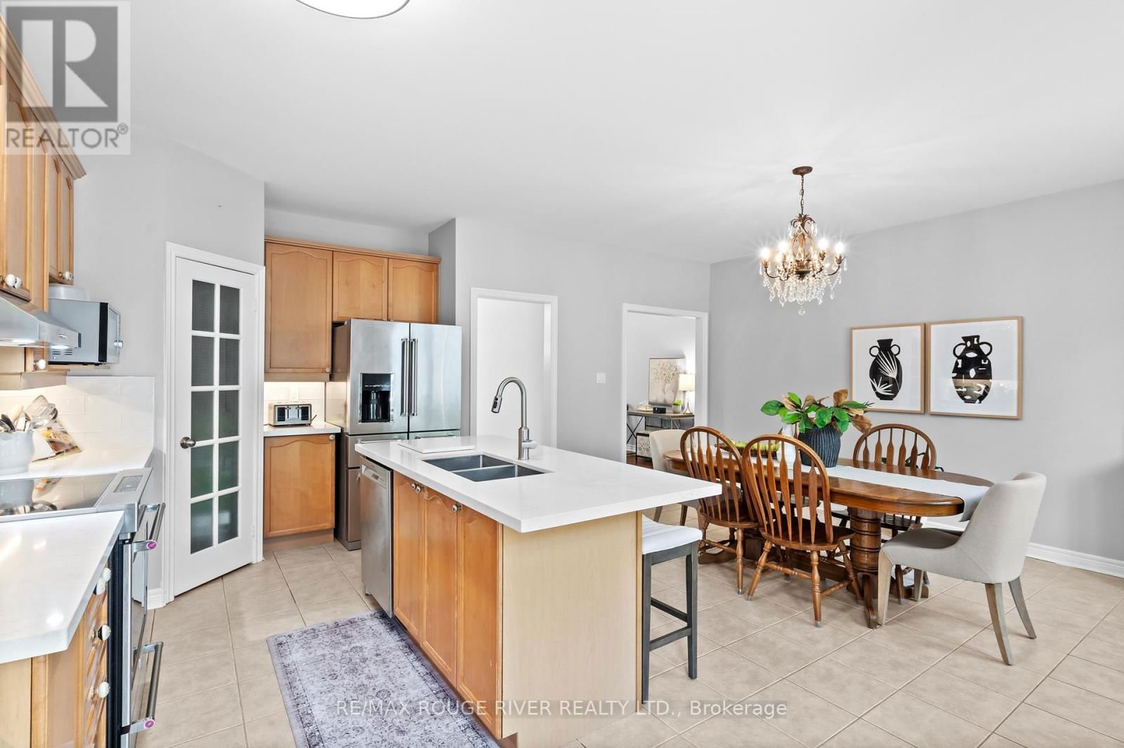 11 MAPLE EDGE LANE Image 15
