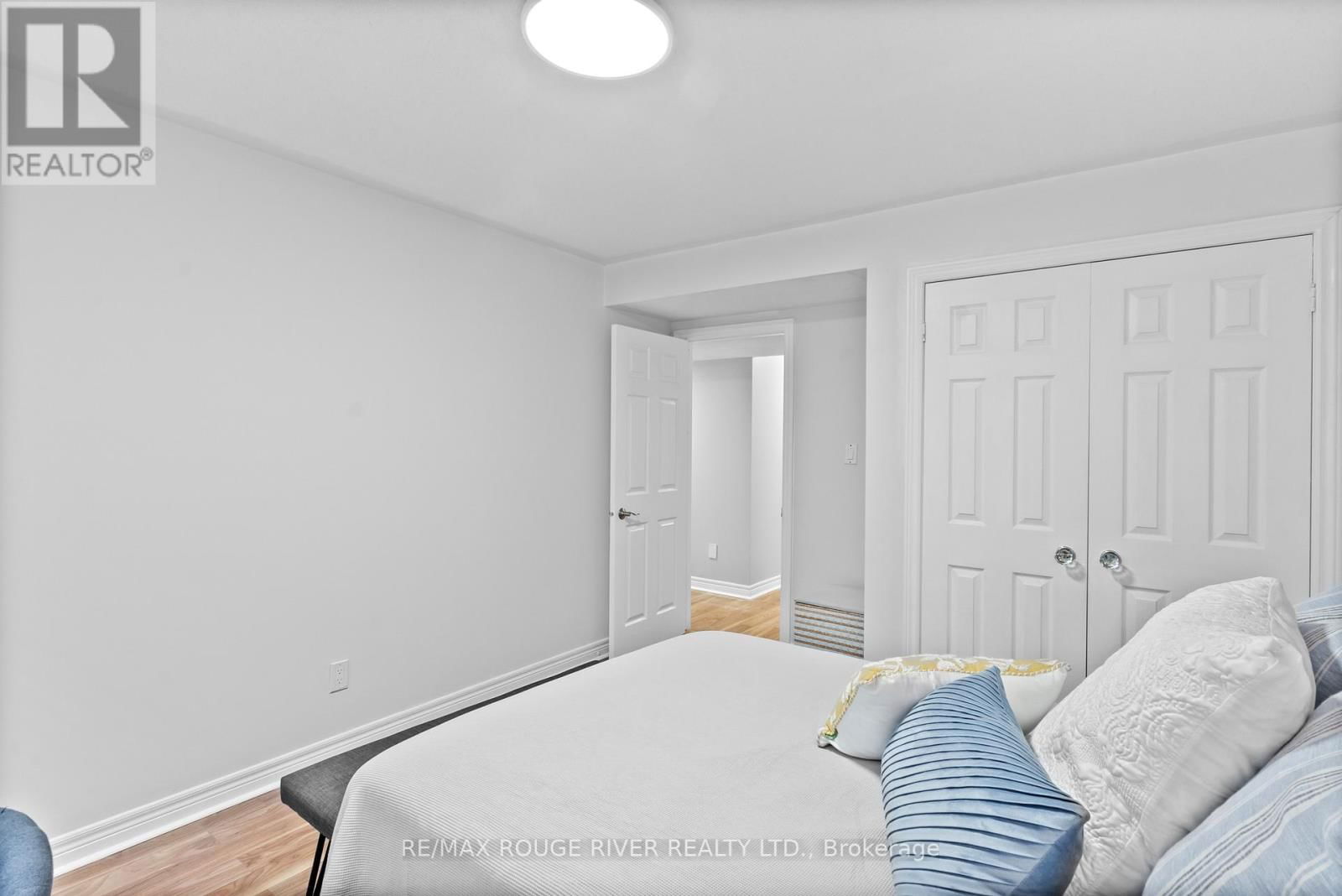 11 MAPLE EDGE LANE Image 30
