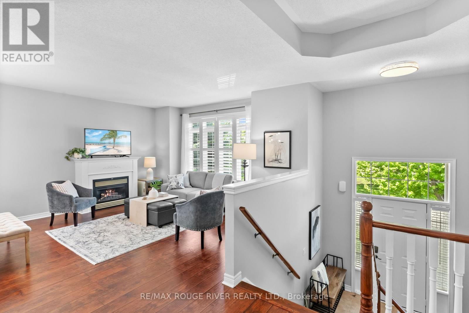 11 MAPLE EDGE LANE Image 4