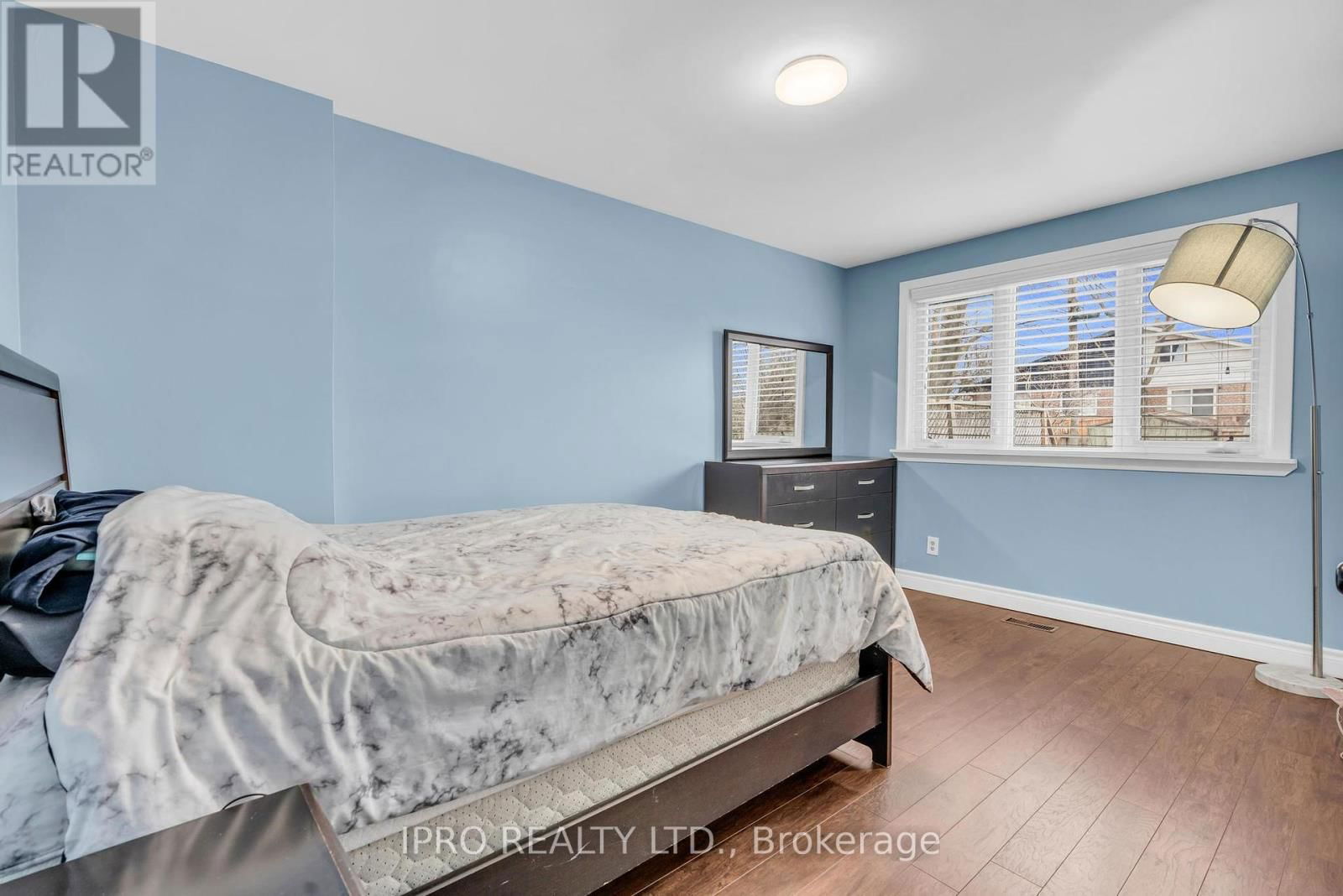 52 TULLOCH DRIVE Image 11