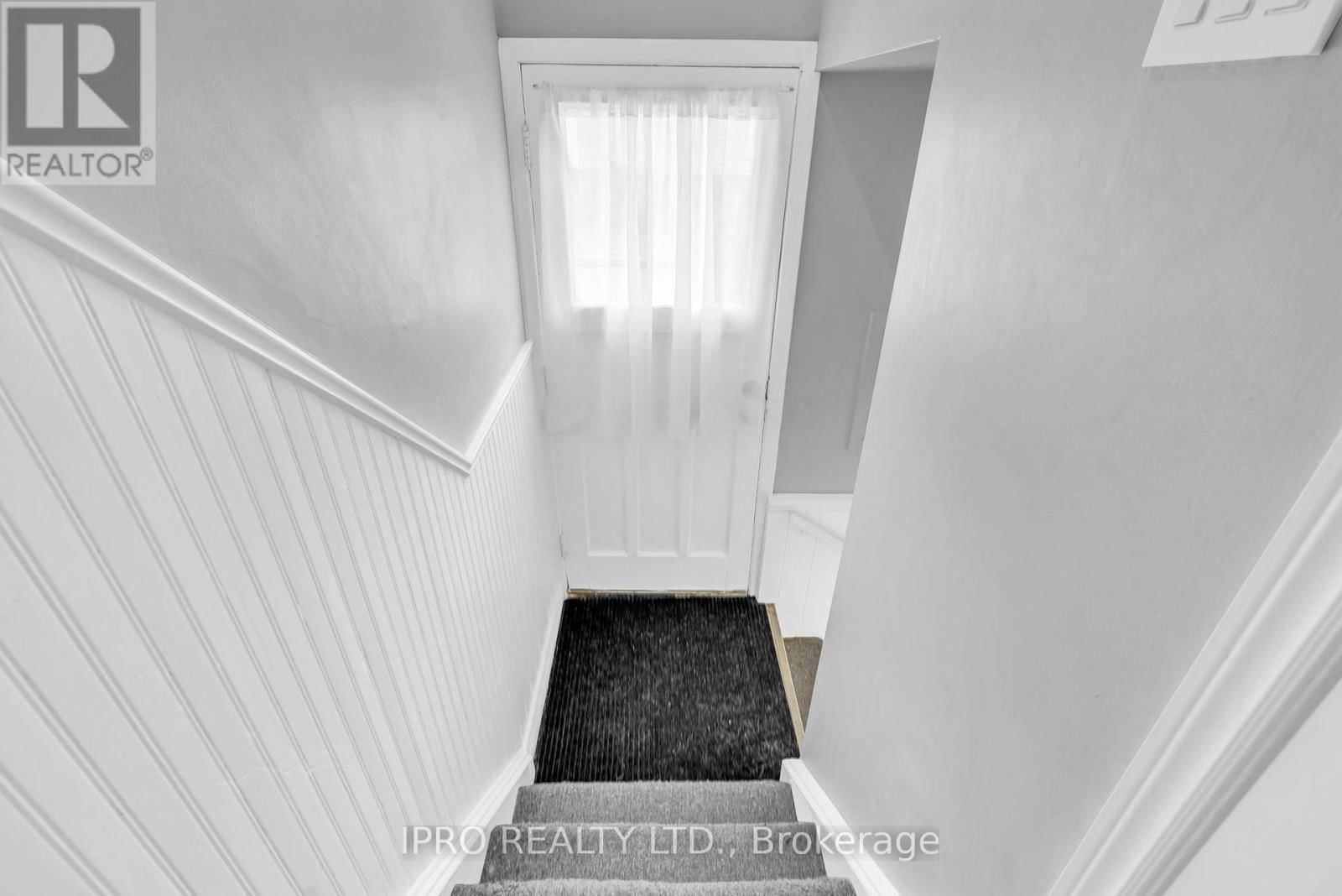 52 TULLOCH DRIVE Image 17