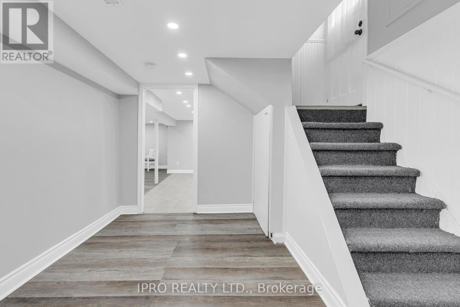 52 TULLOCH DRIVE Image 18