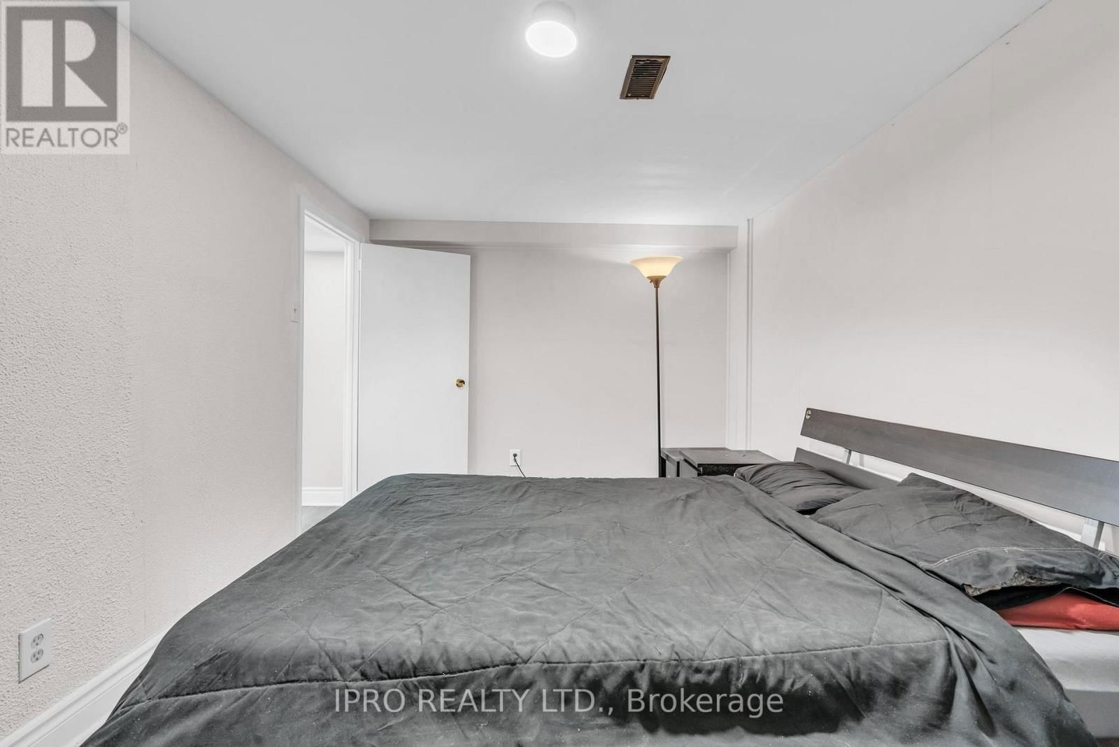 52 TULLOCH DRIVE Image 26
