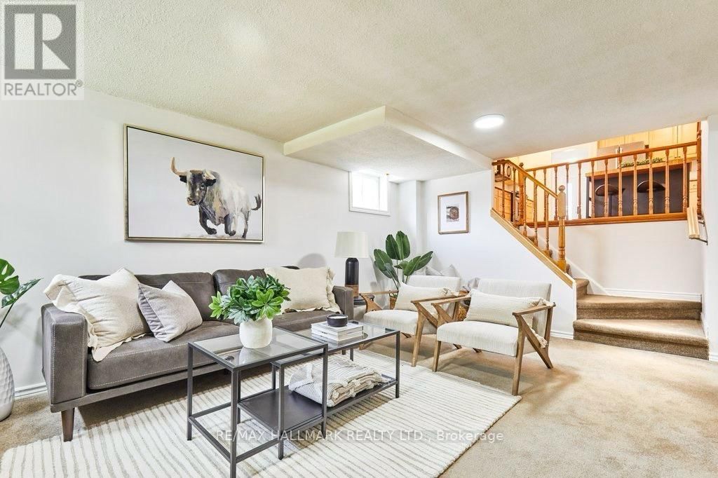 21 PILKINGTON CRESCENT Image 10