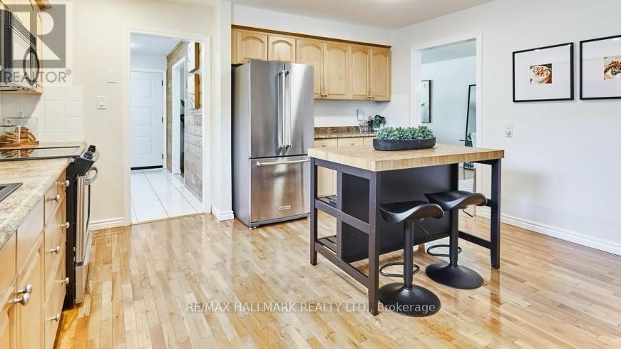 21 PILKINGTON CRESCENT Image 3