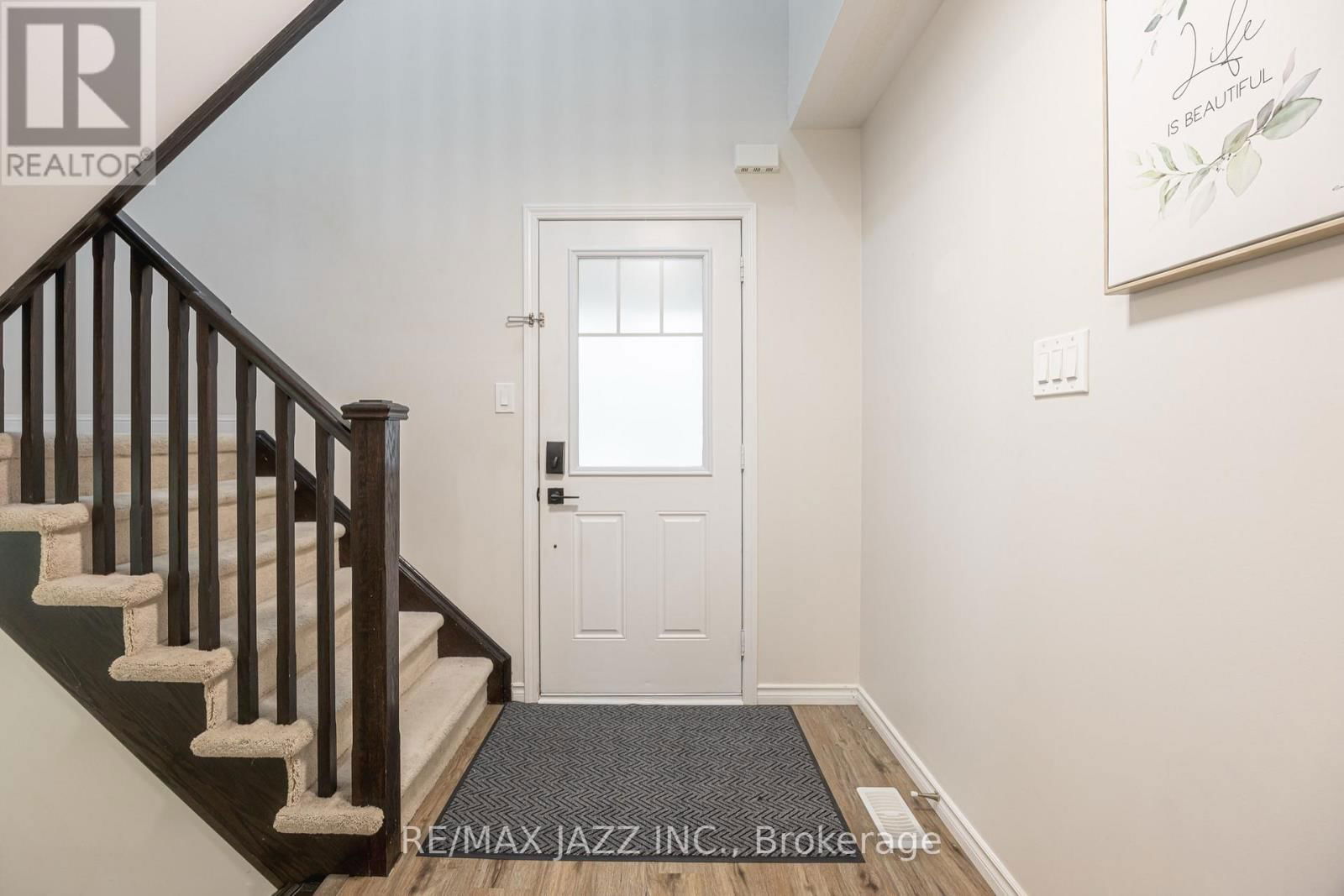 1869 LIATRIS DRIVE Image 11