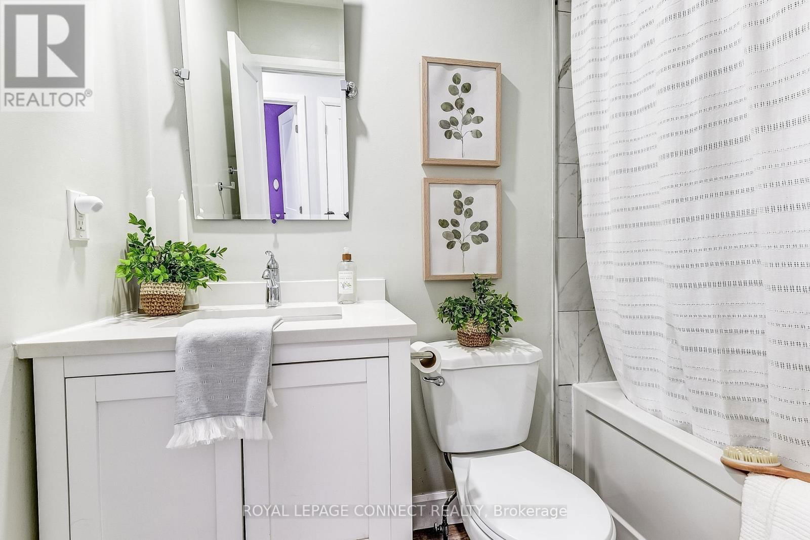 33 WALLACE DRIVE Image 21