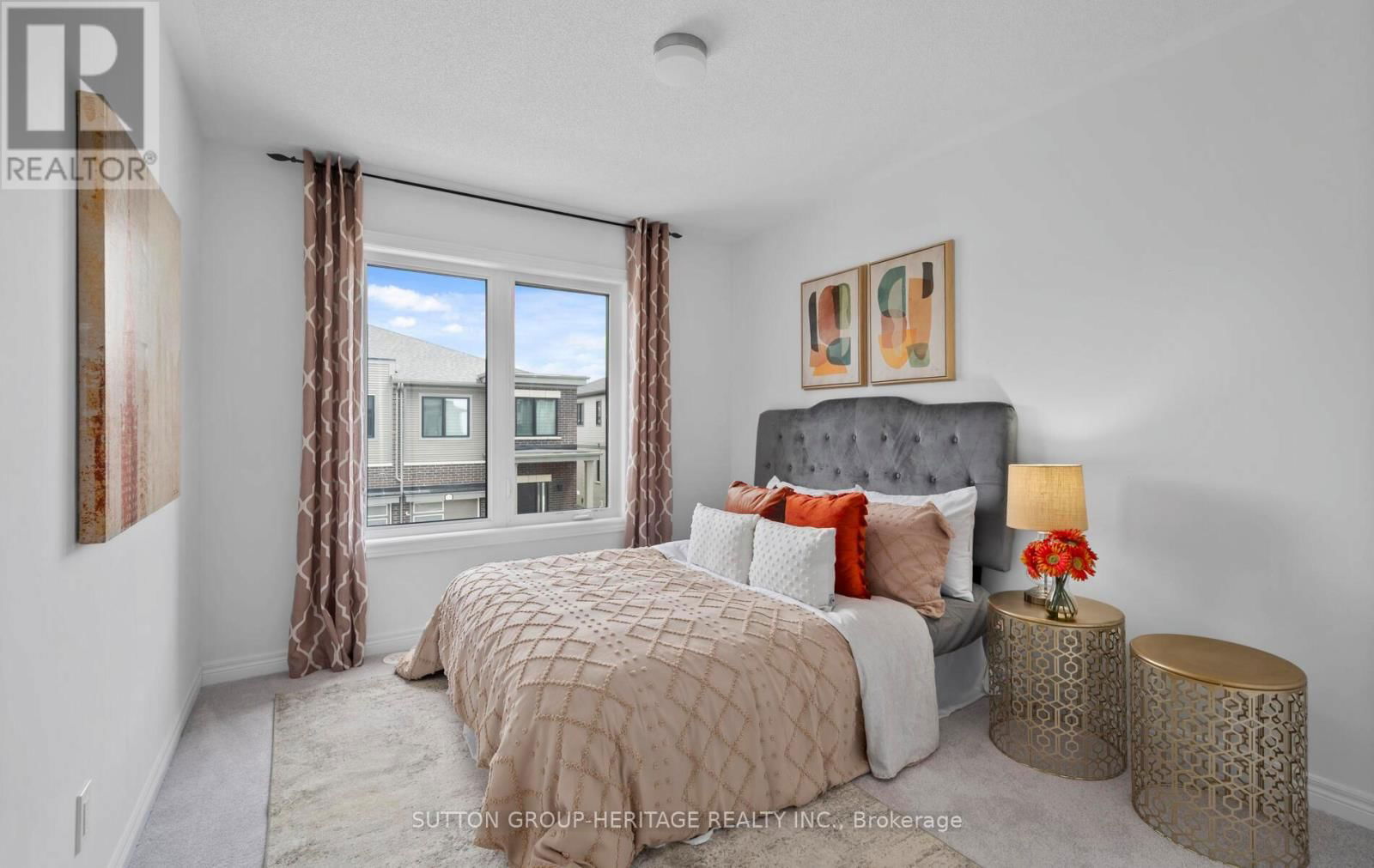 16 SORBARA WAY Image 18