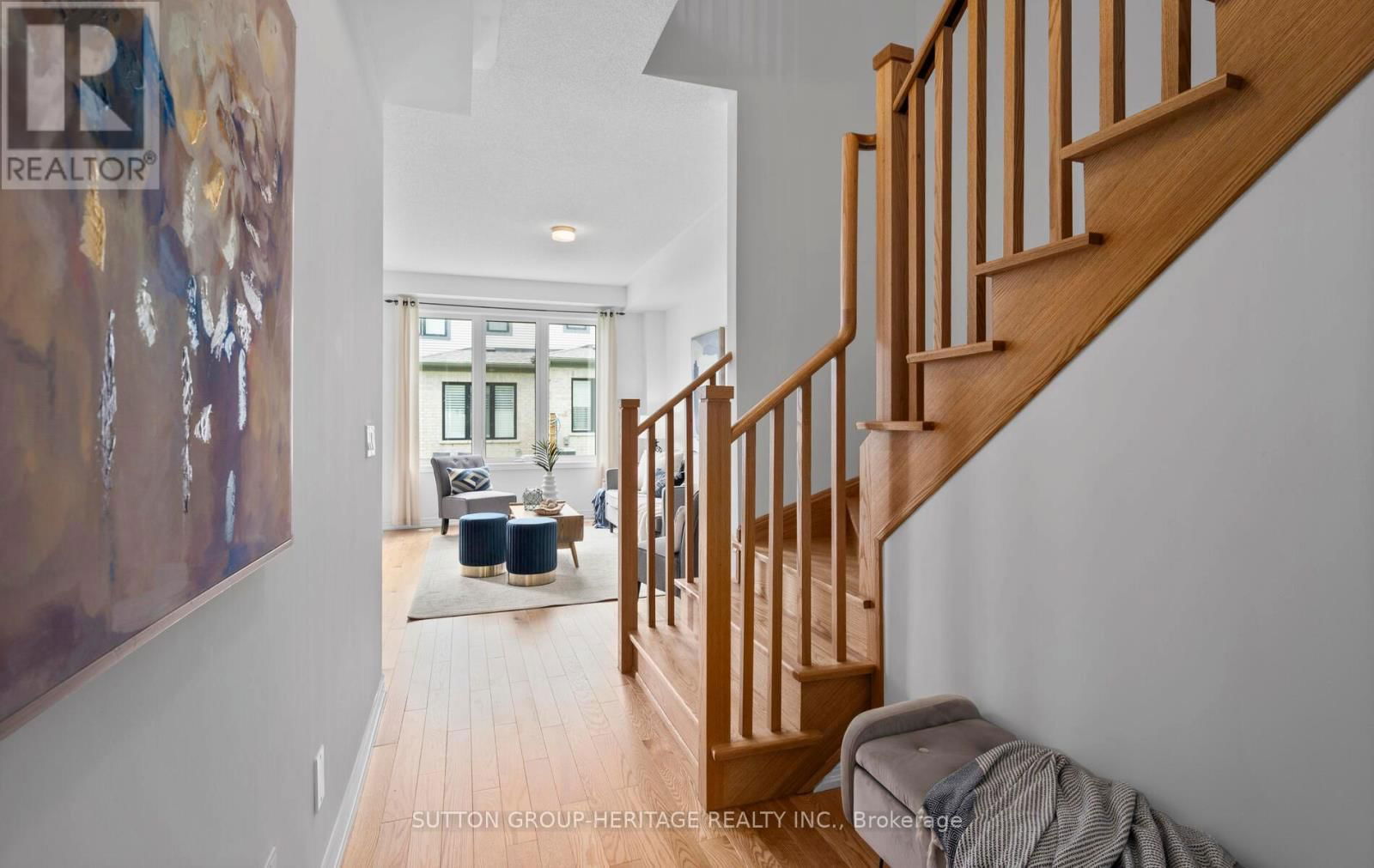 16 SORBARA WAY Image 3