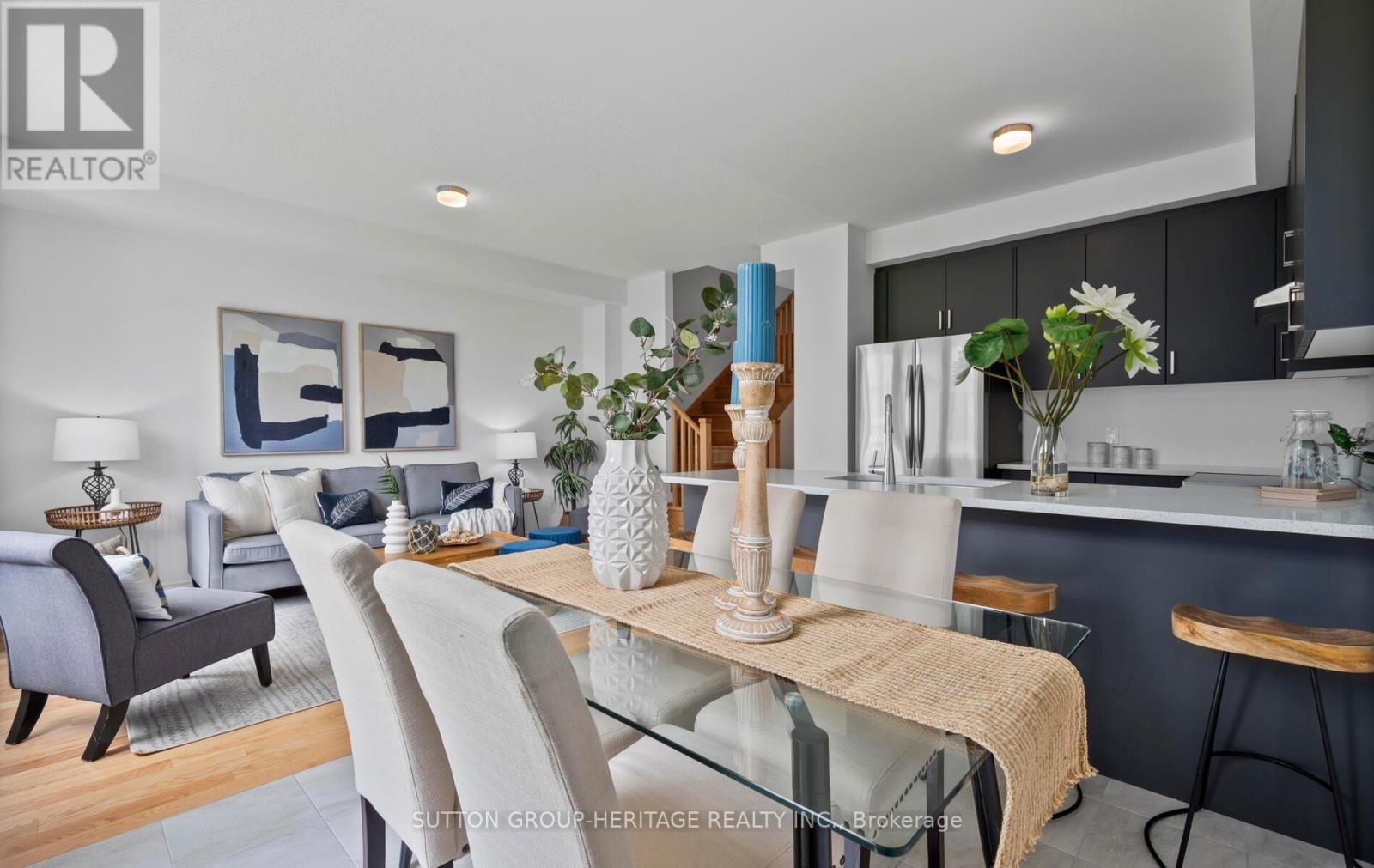 16 SORBARA WAY Image 8